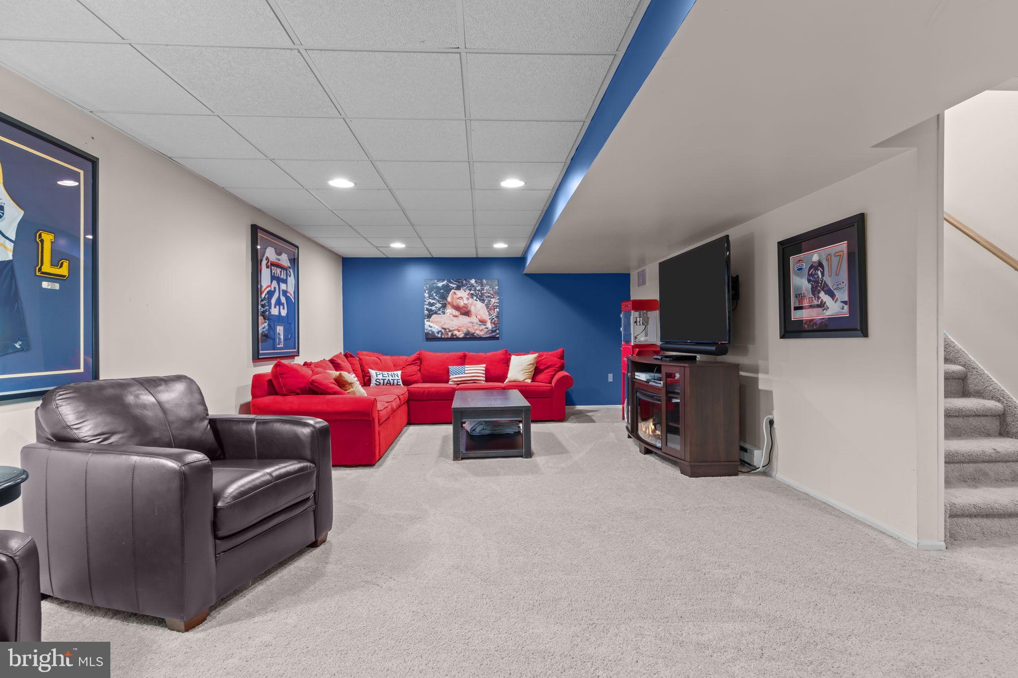 IDLEWOOD - Residential