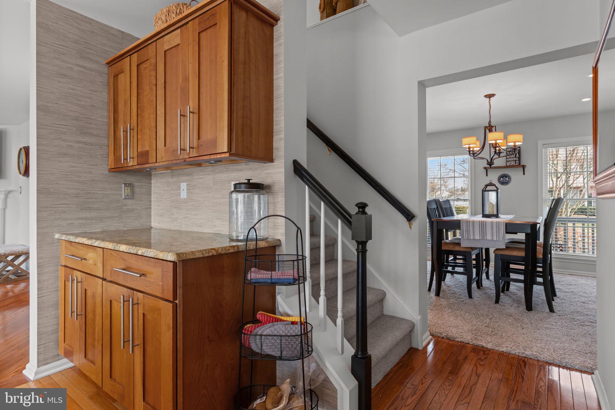 IDLEWOOD - Residential