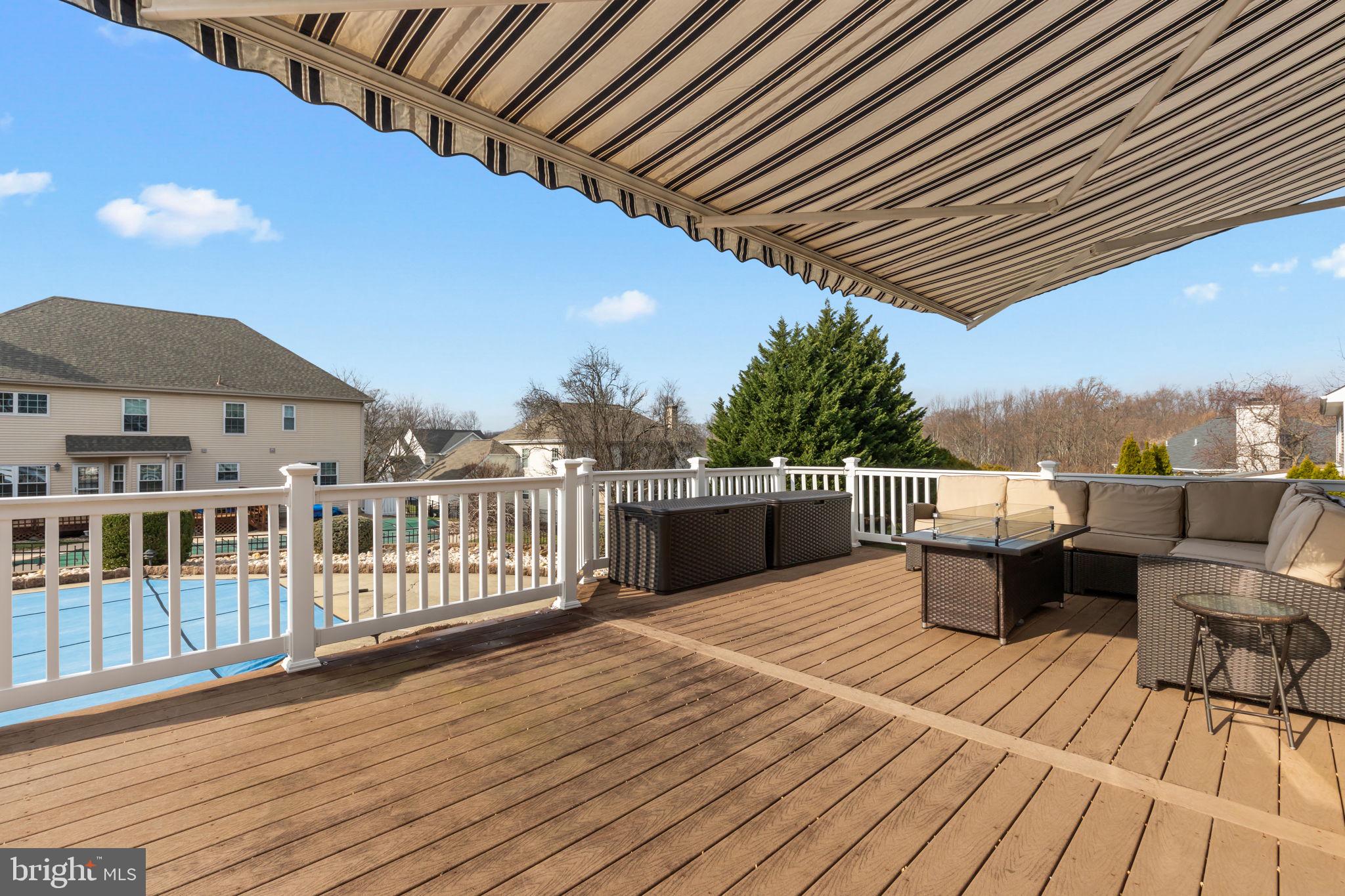 IDLEWOOD - Residential