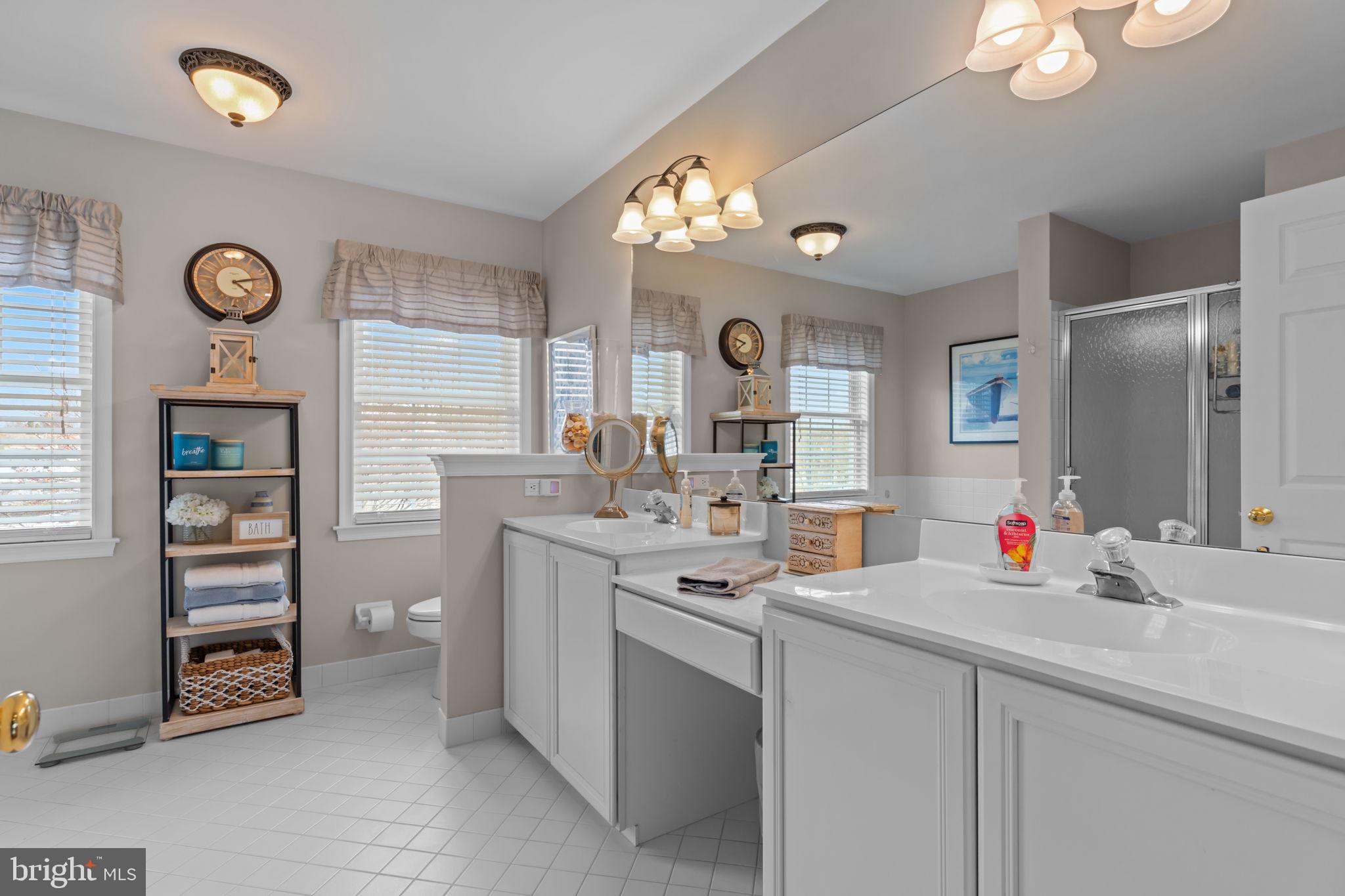 IDLEWOOD - Residential