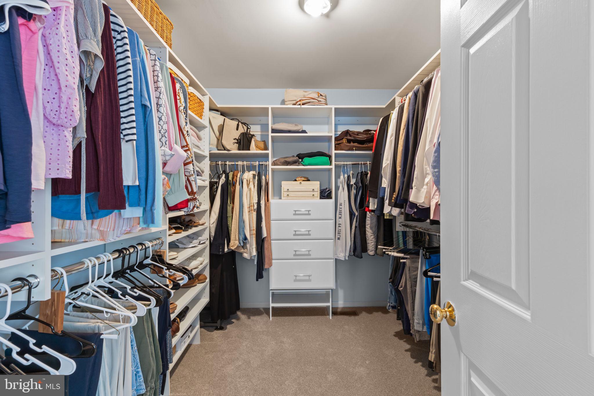 IDLEWOOD - Residential