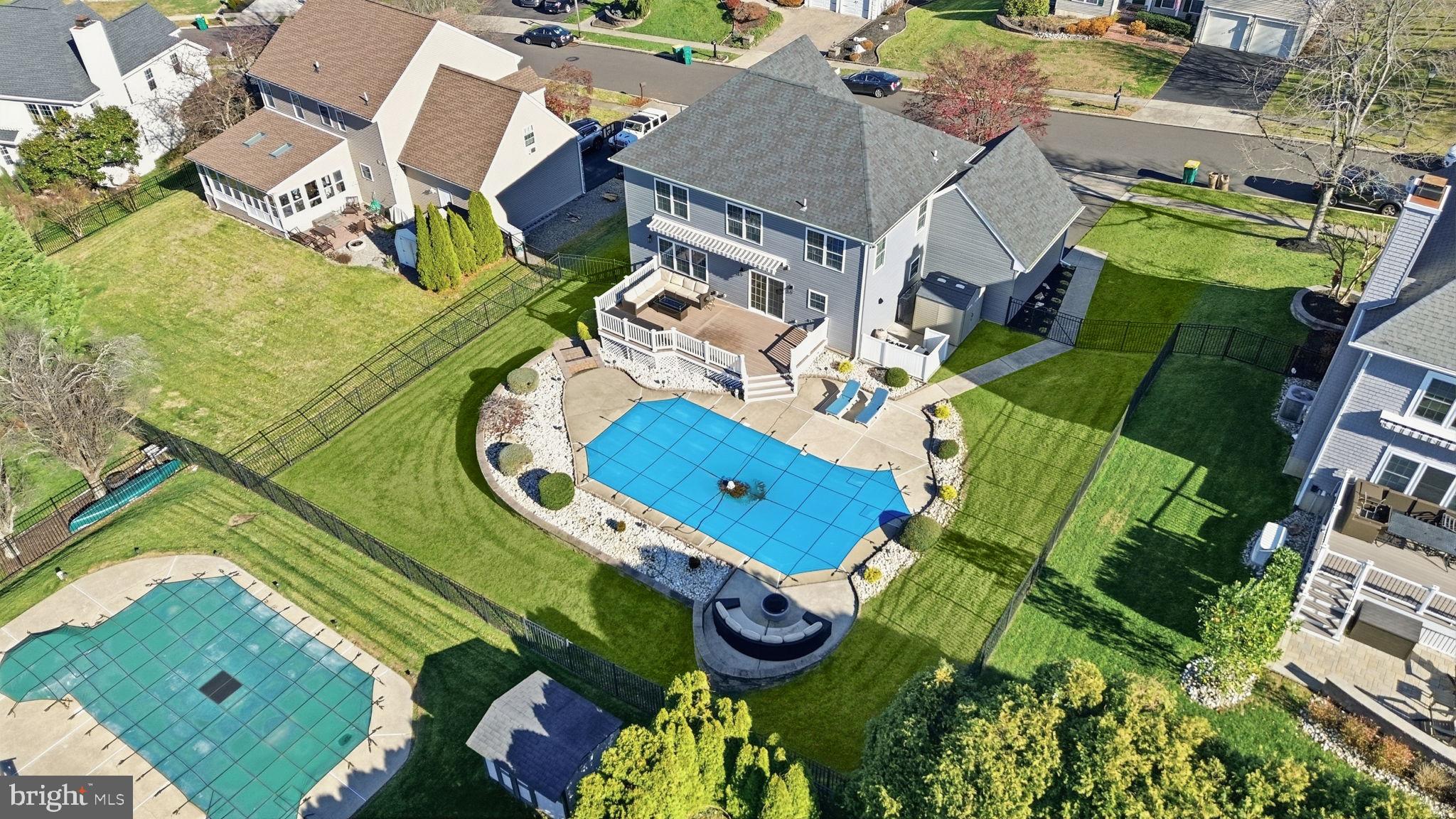 IDLEWOOD - Residential