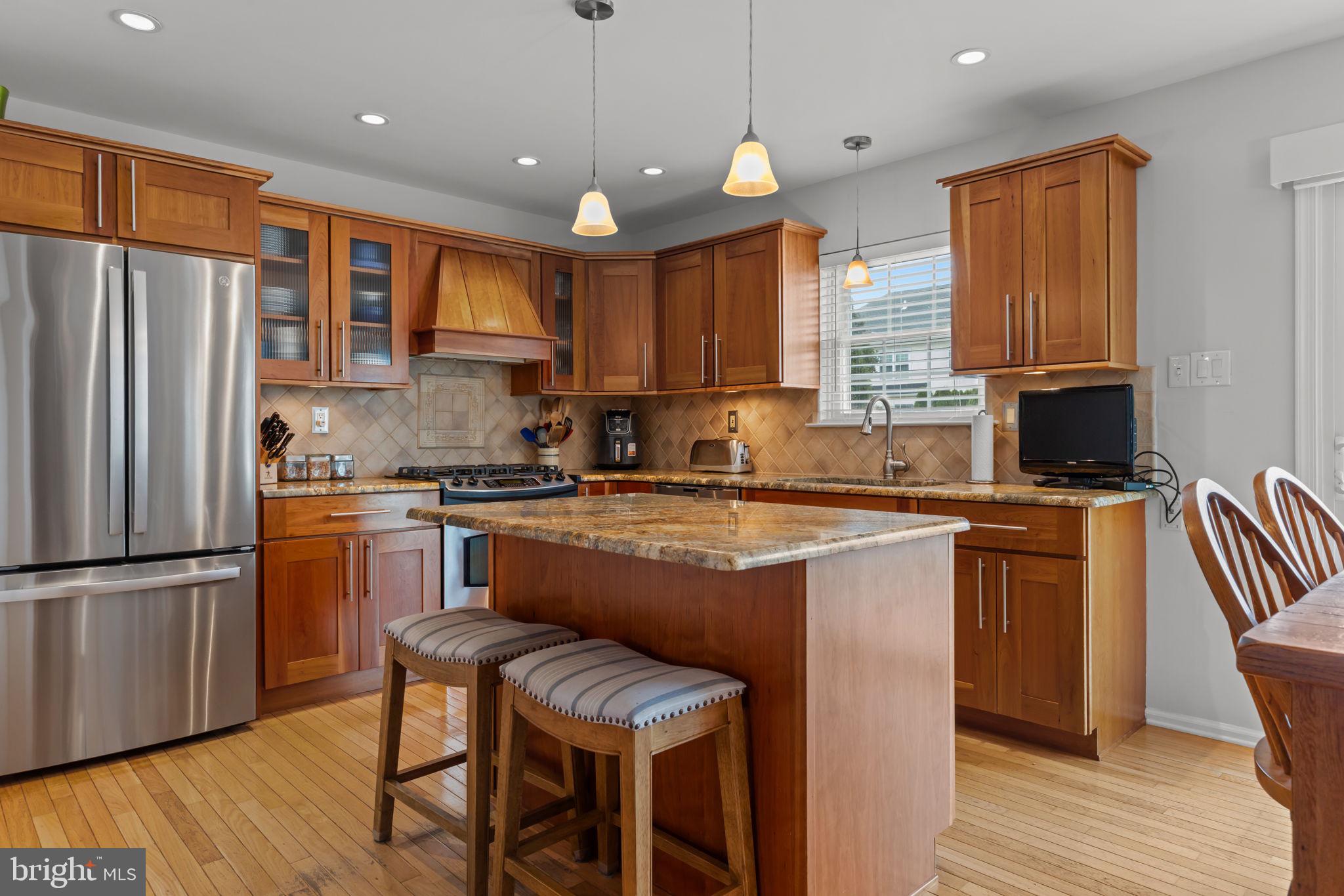 IDLEWOOD - Residential