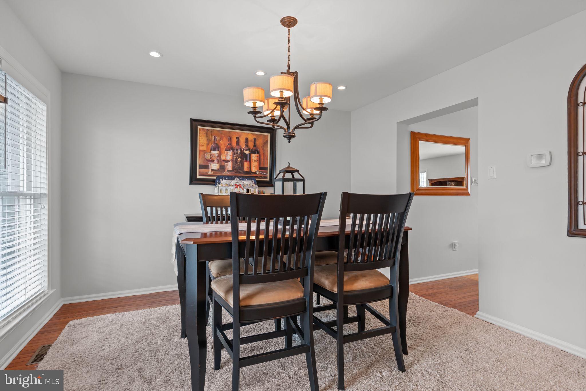 IDLEWOOD - Residential