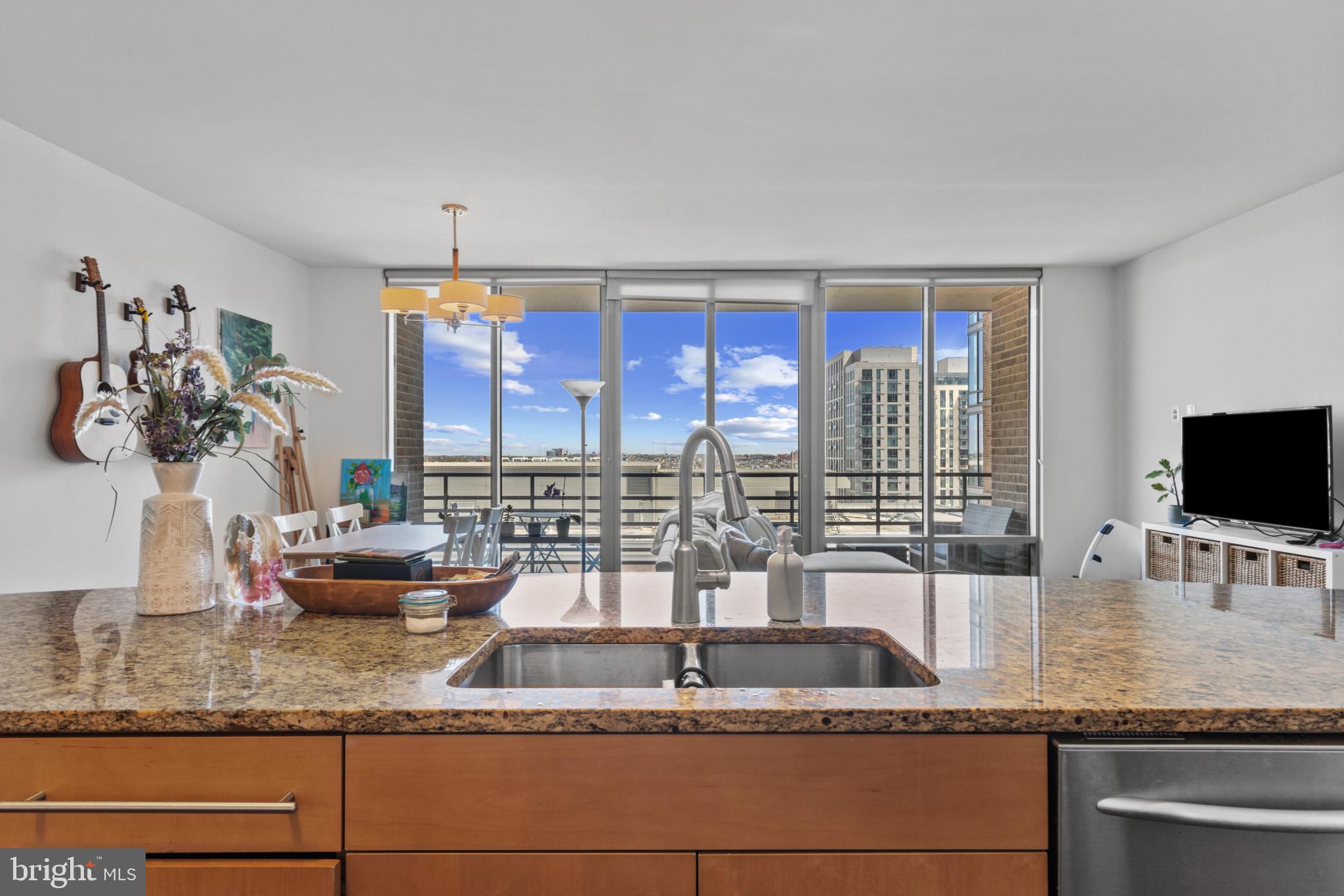 HARBOR EAST - Residential Lease