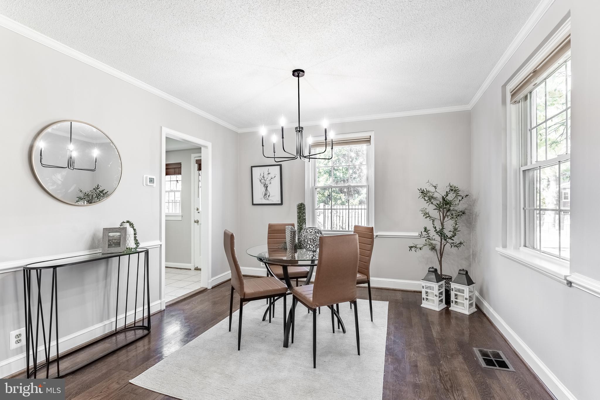 FAIRLINGTON GLEN - Residential