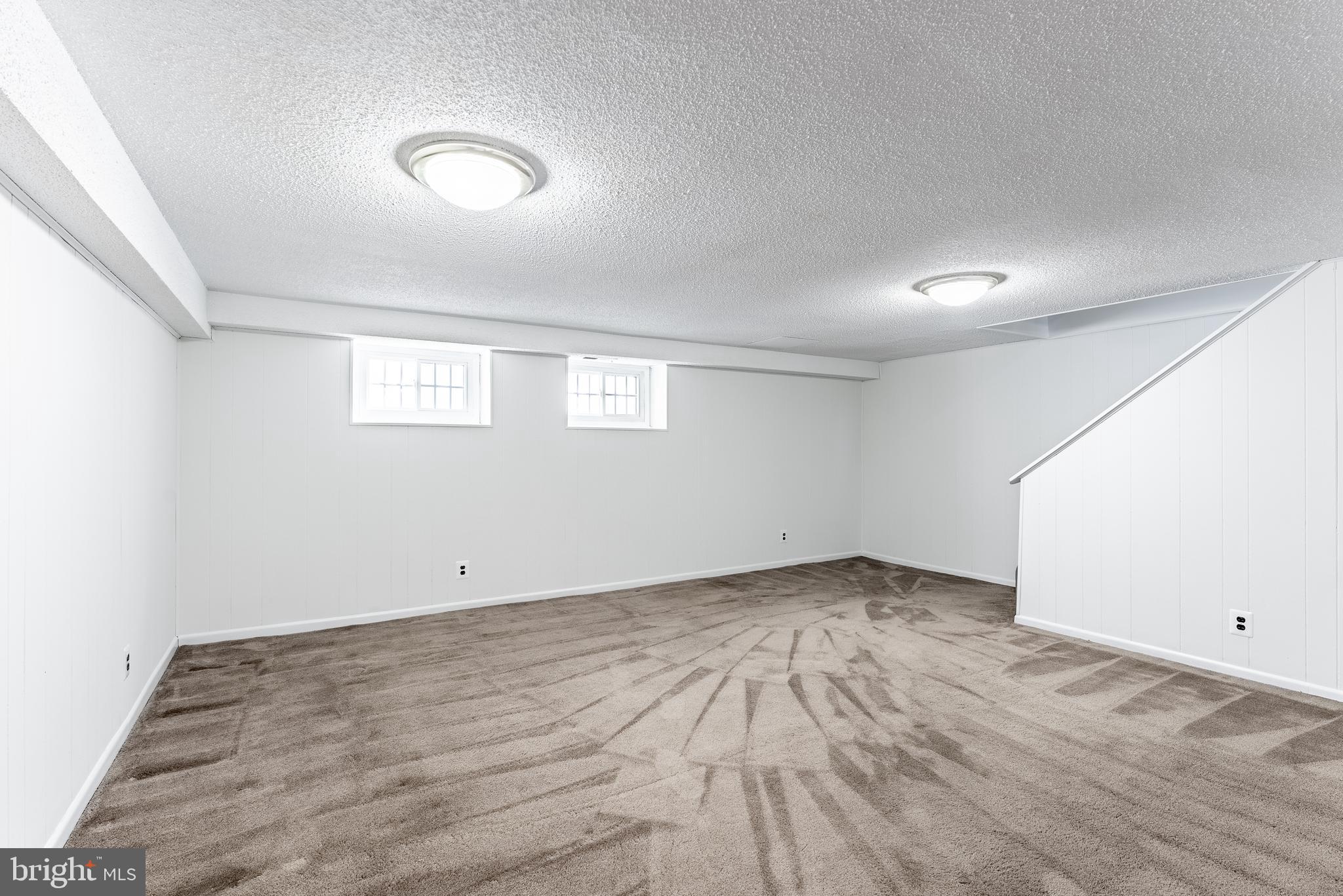 FAIRLINGTON GLEN - Residential