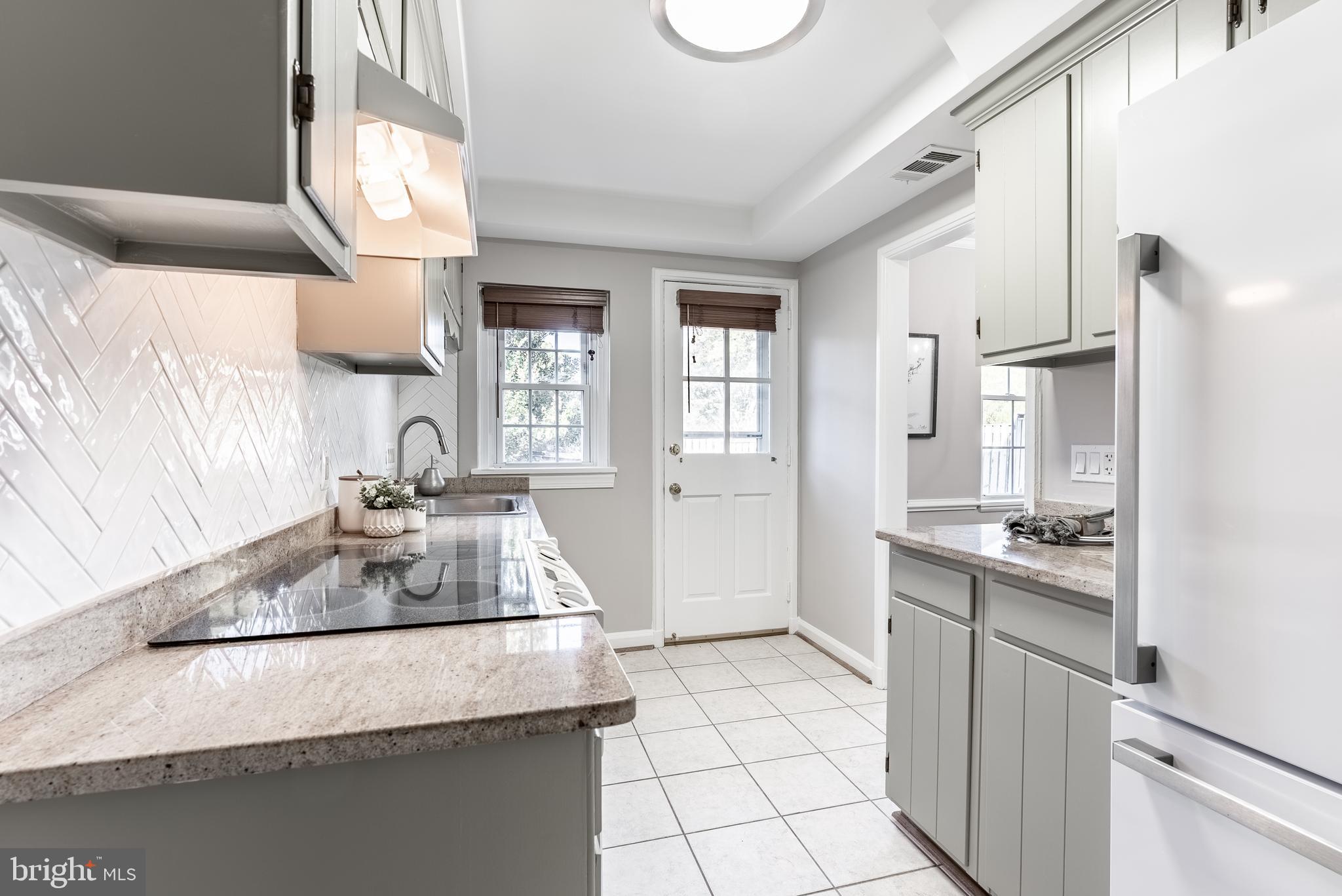 FAIRLINGTON GLEN - Residential