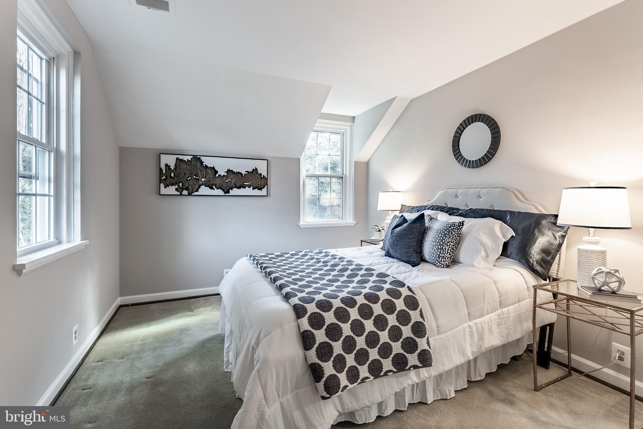 FAIRLINGTON GLEN - Residential