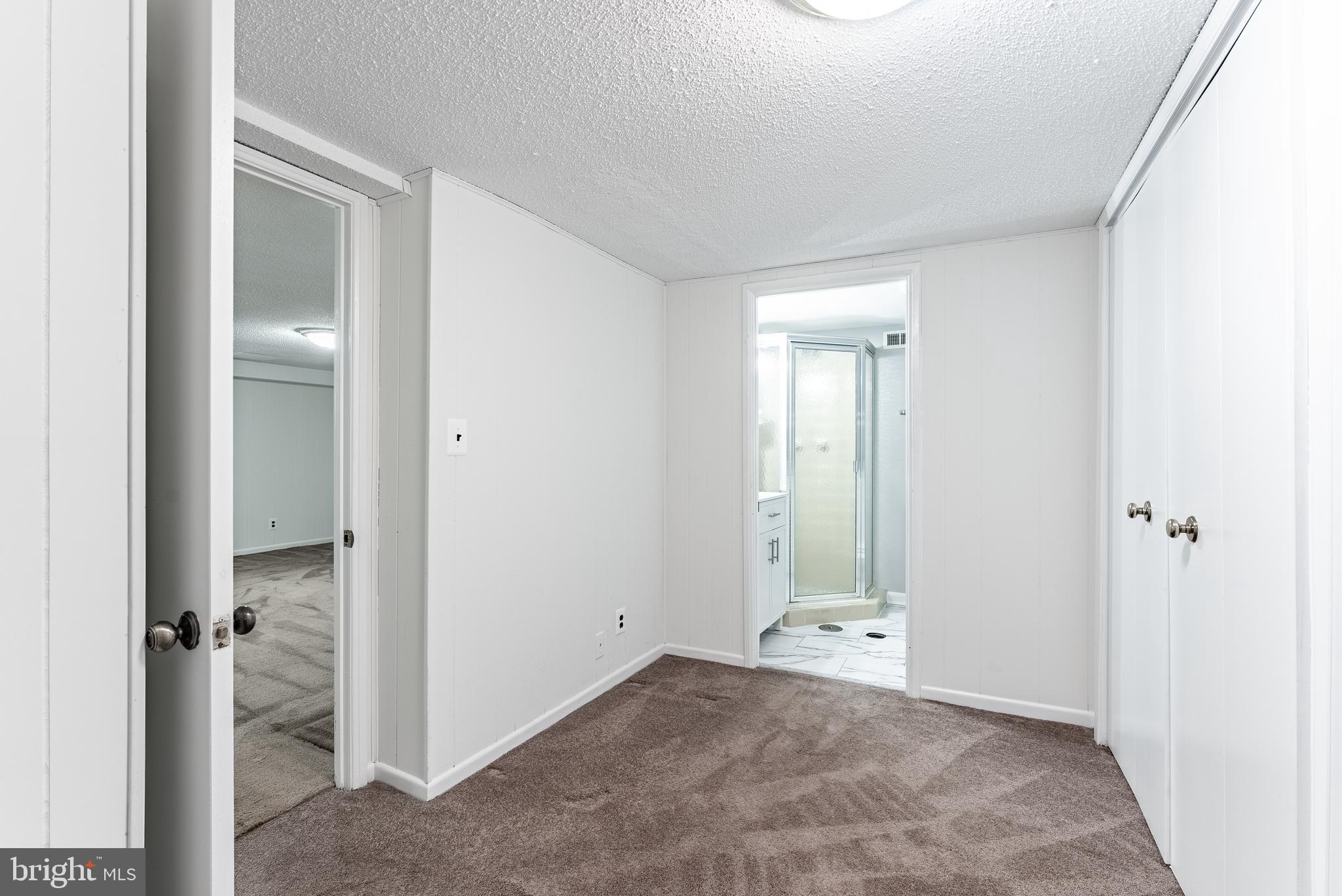 FAIRLINGTON GLEN - Residential