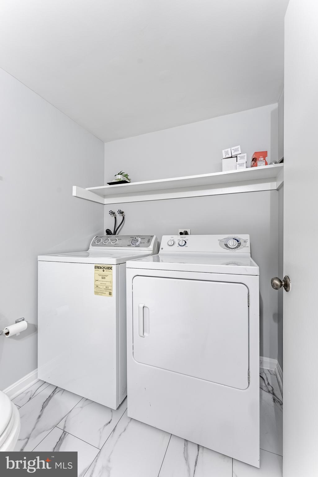 FAIRLINGTON GLEN - Residential