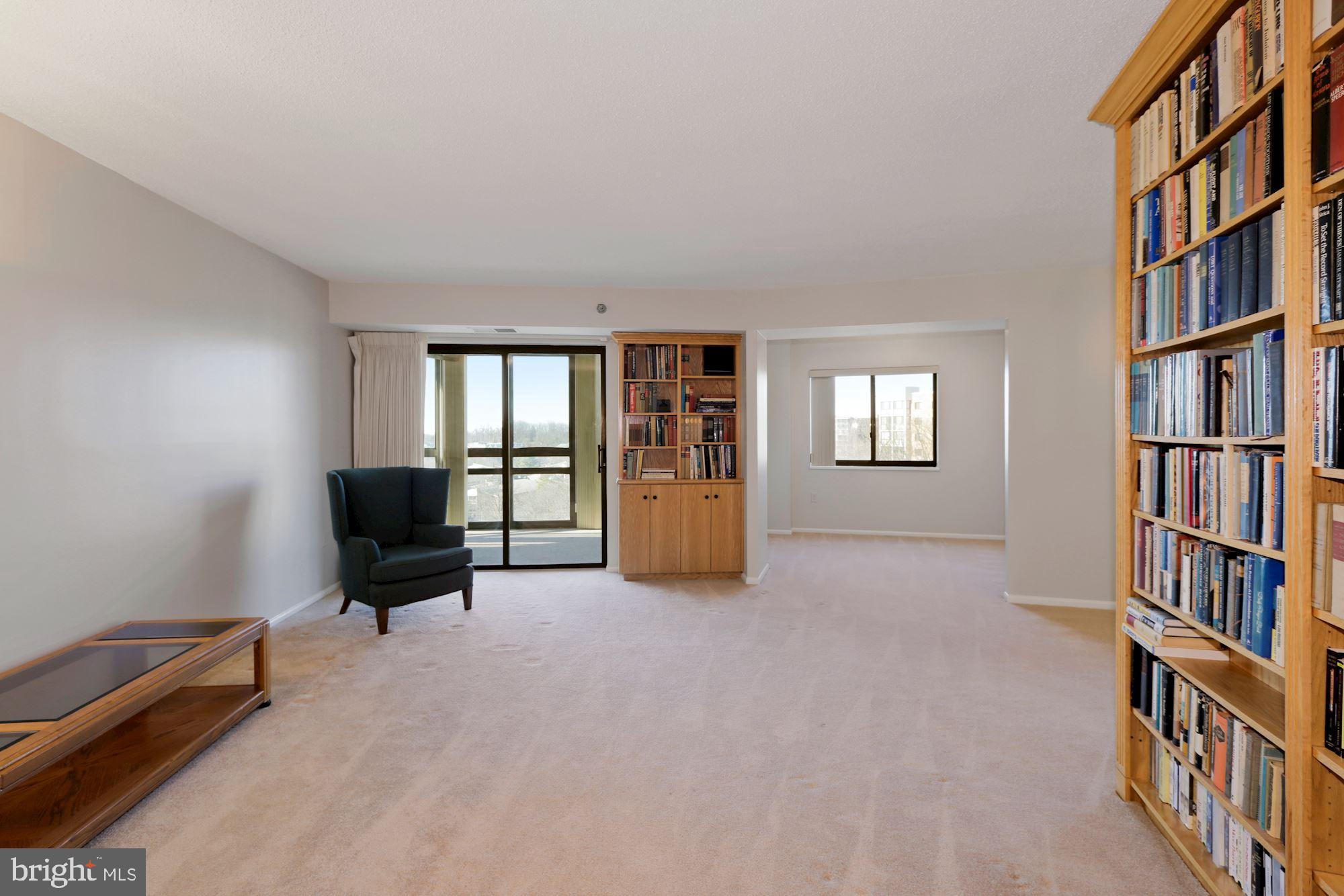 GREENS AT LEISURE WORLD - Residential