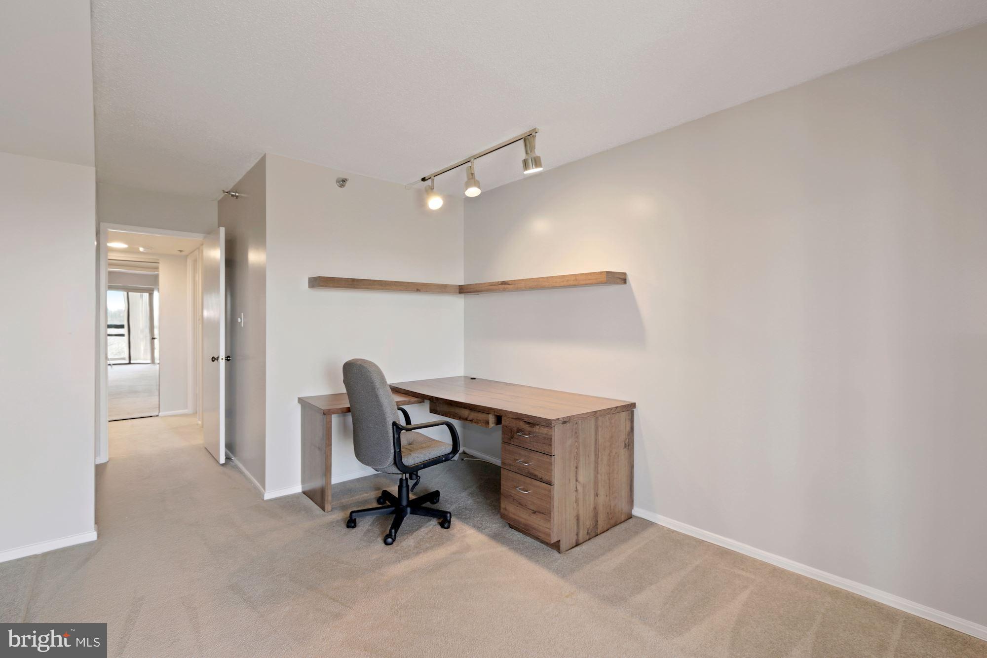 GREENS AT LEISURE WORLD - Residential