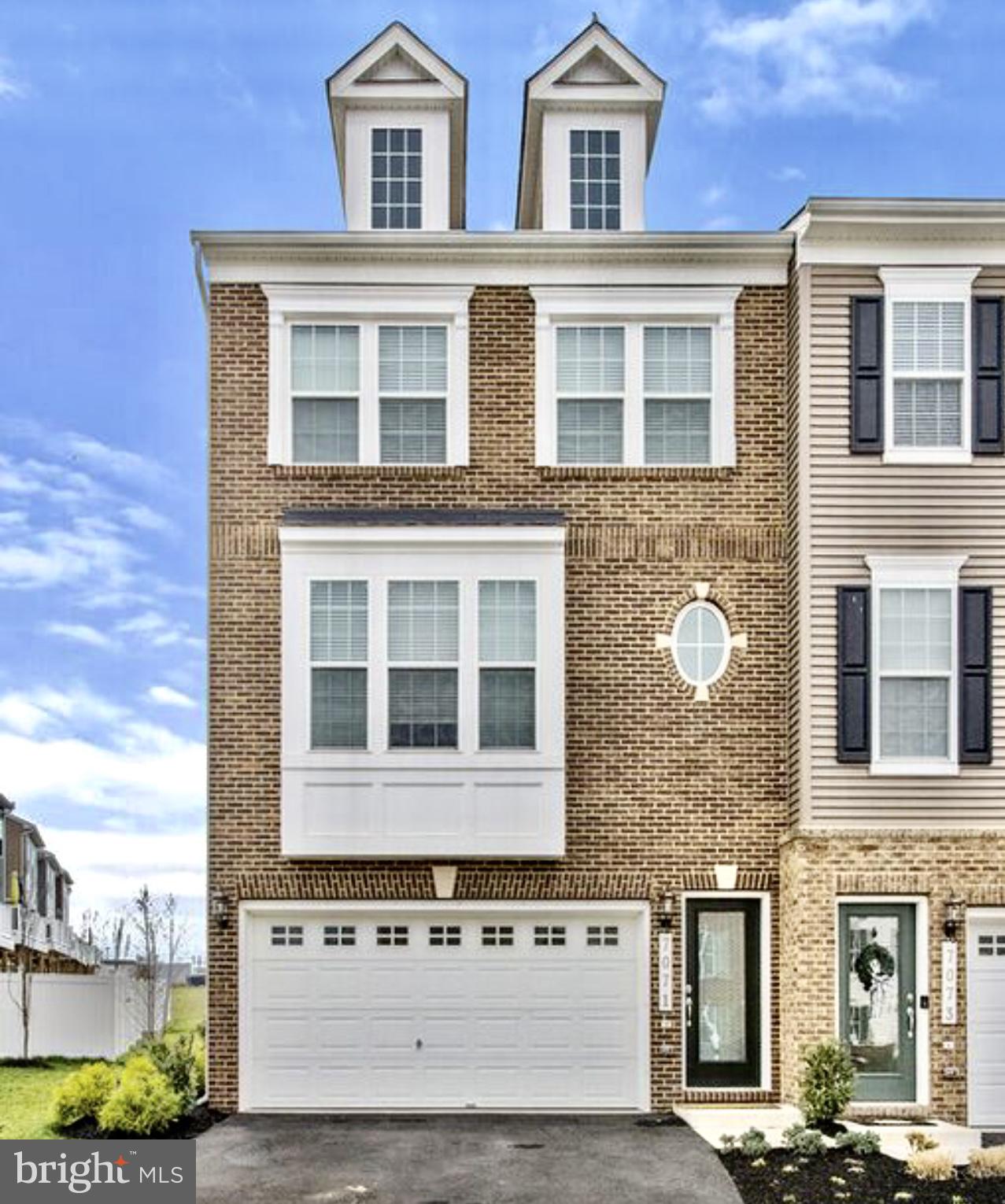 HEATHCOTE COMMONS - Residential