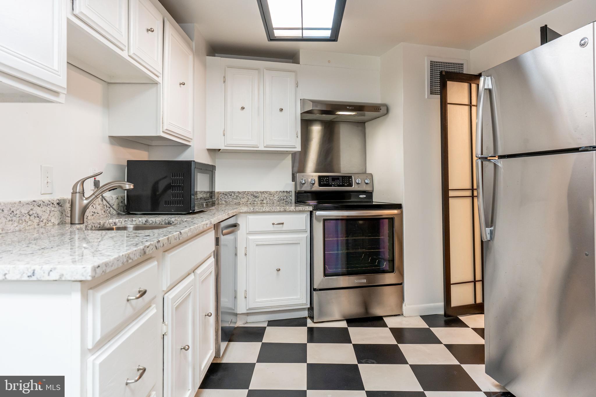 FRIENDSHIP HEIGHTS - Residential Lease