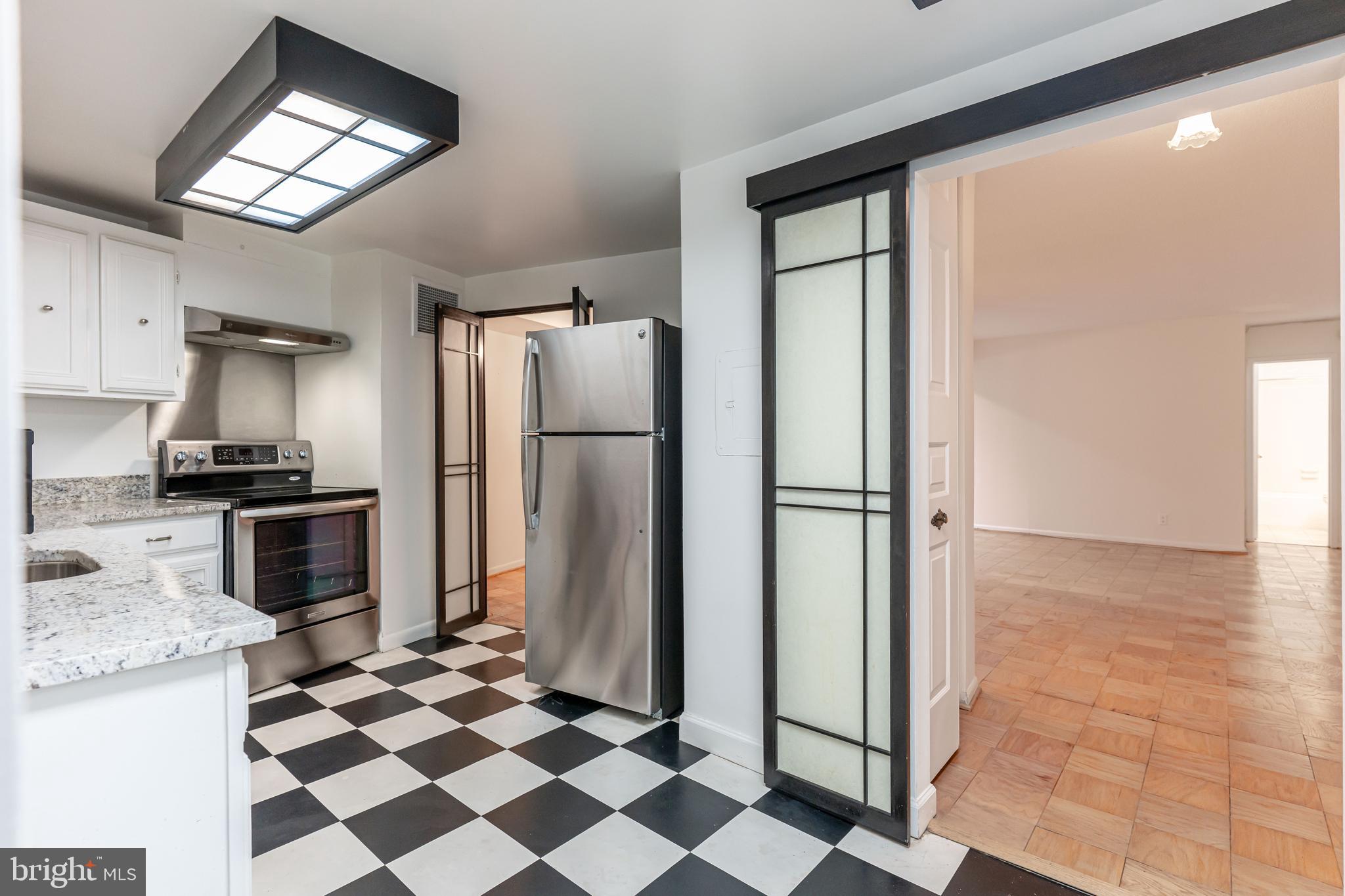 FRIENDSHIP HEIGHTS - Residential Lease