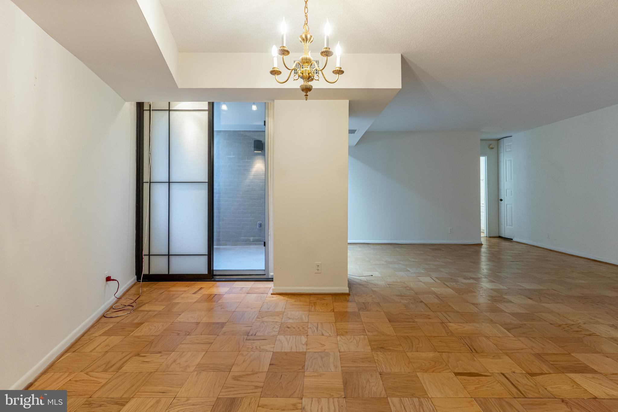 FRIENDSHIP HEIGHTS - Residential Lease