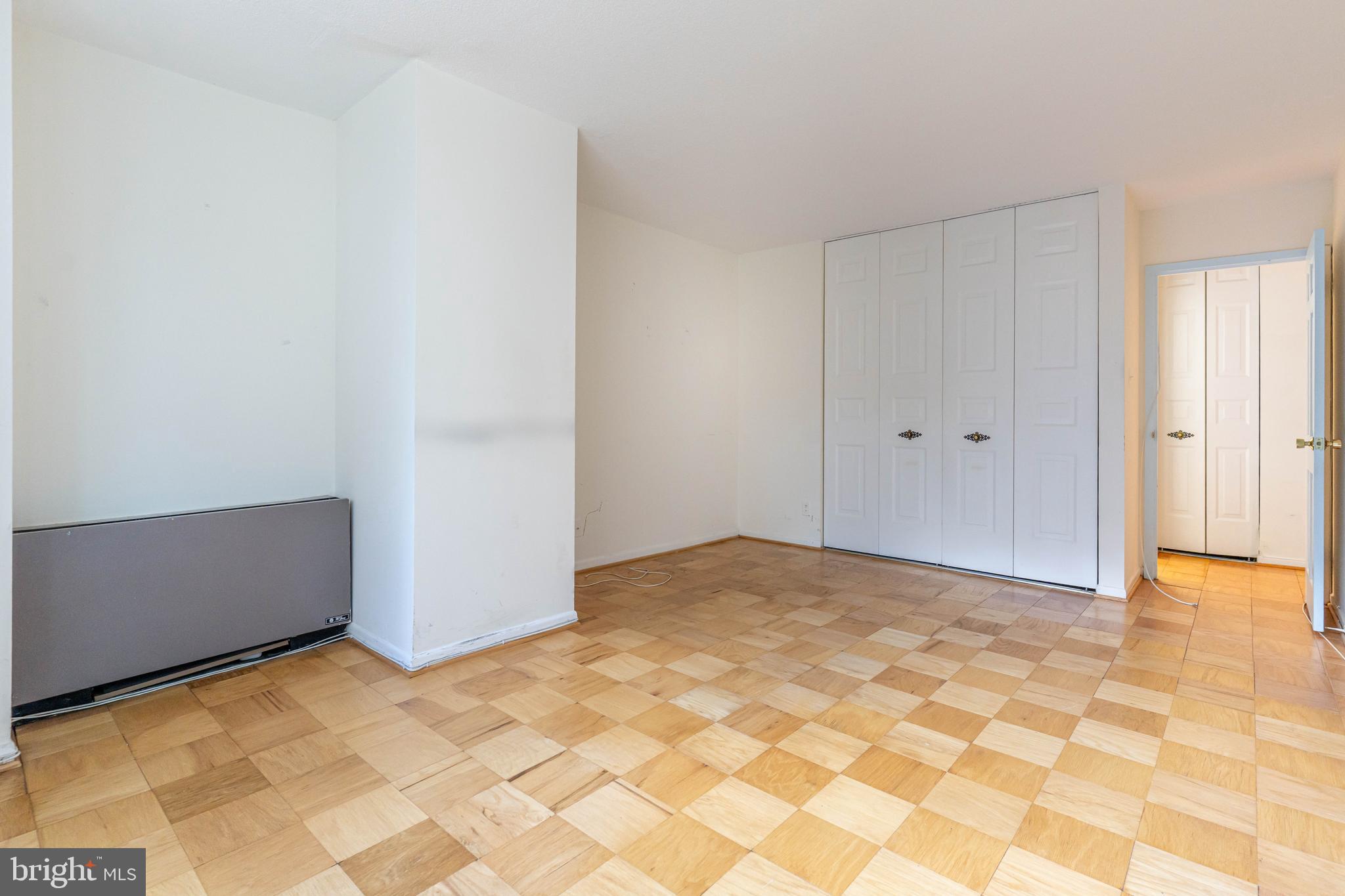 FRIENDSHIP HEIGHTS - Residential Lease