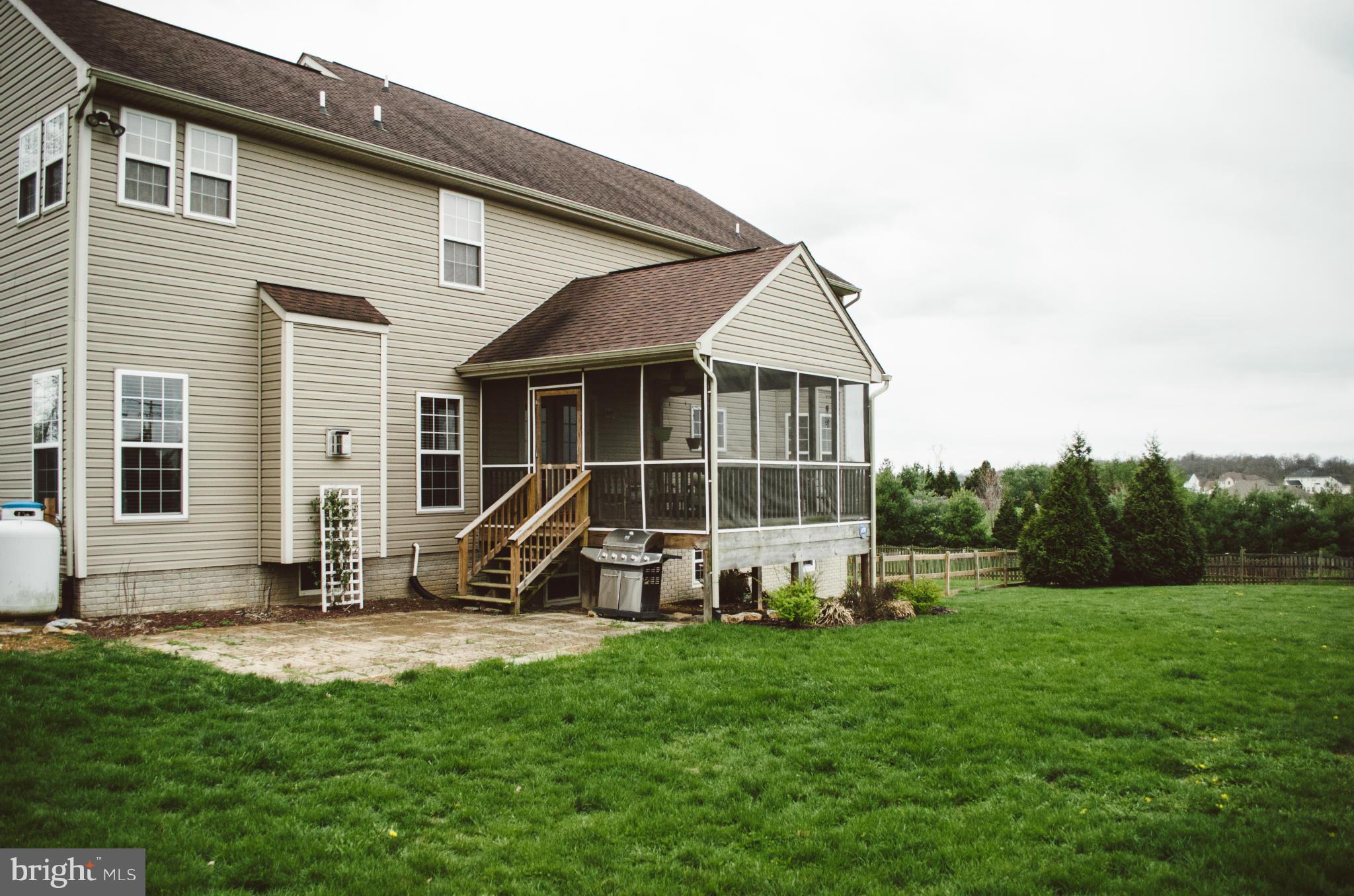 SPRUCE HILL ESTATES - Residential