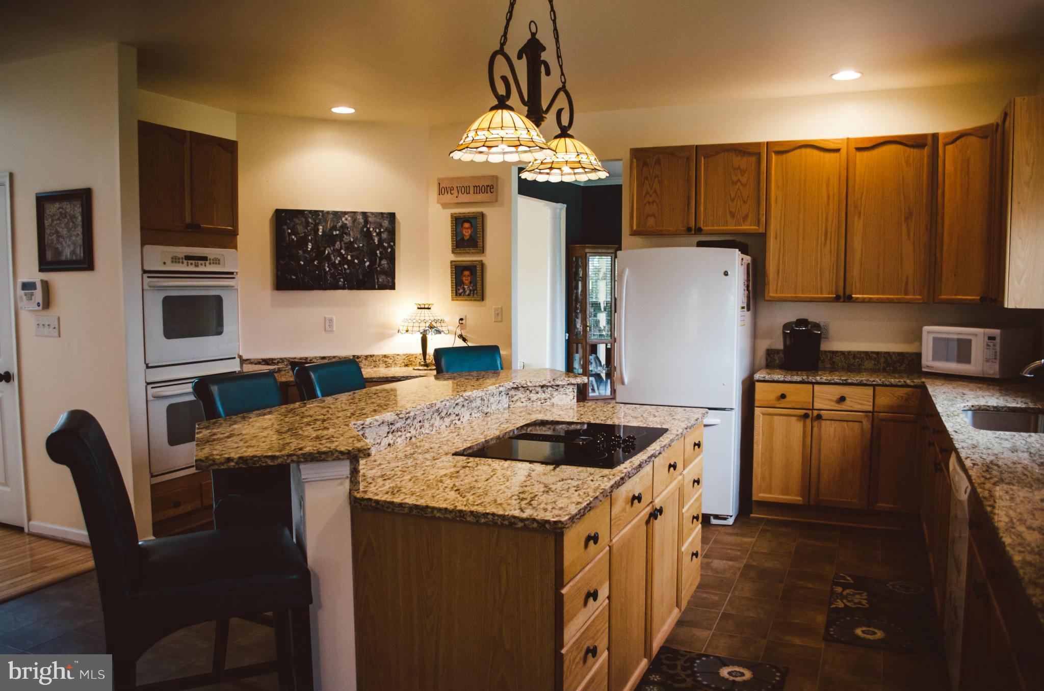 SPRUCE HILL ESTATES - Residential