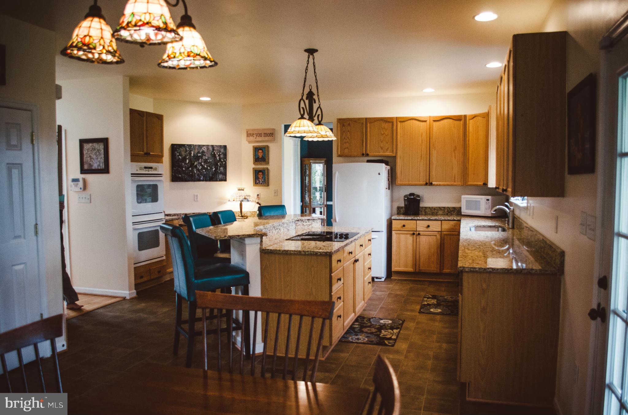 SPRUCE HILL ESTATES - Residential