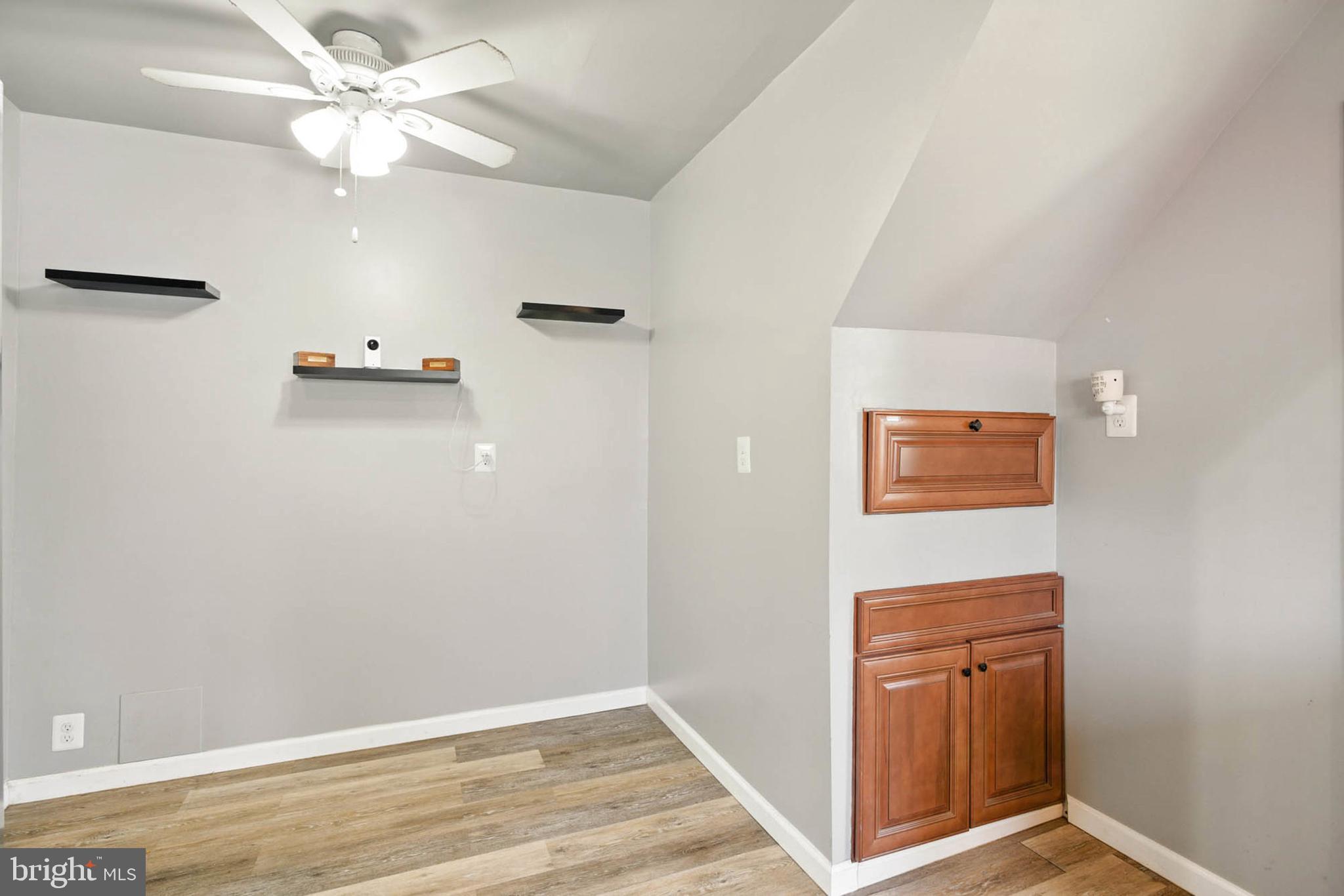 EASTERN TERRACE - Residential