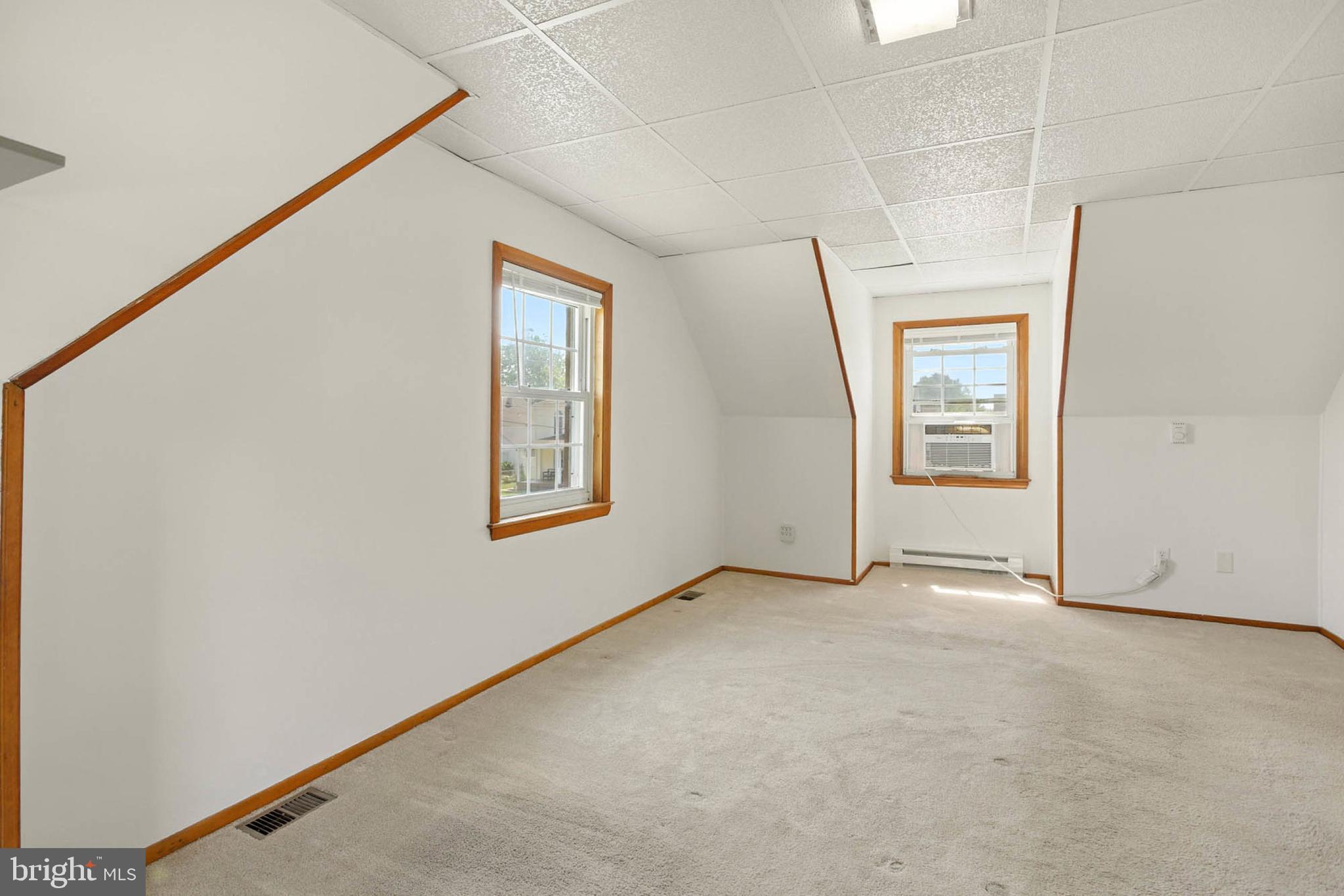 EASTERN TERRACE - Residential