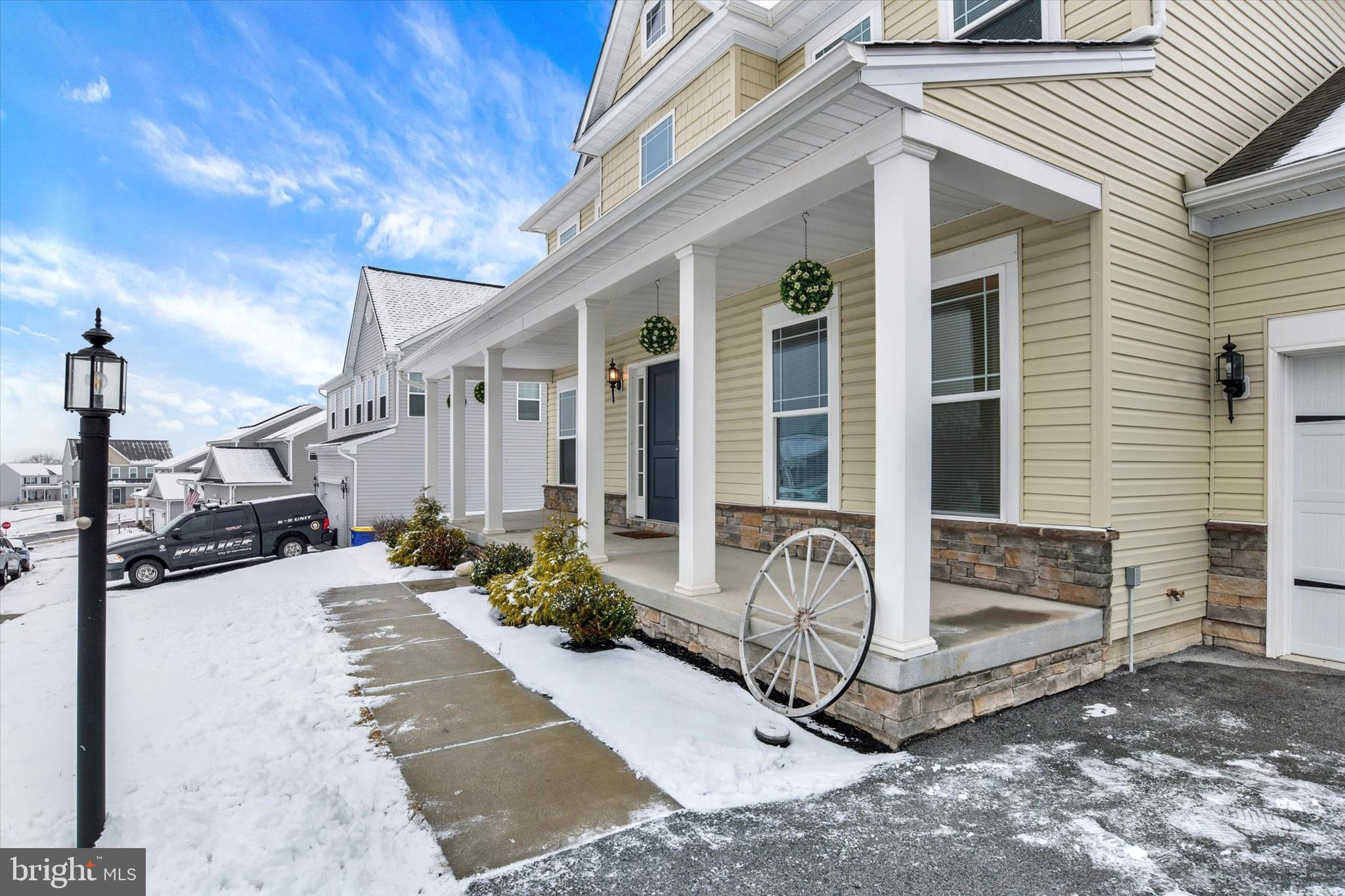 LEXINGTON ESTATES - Residential