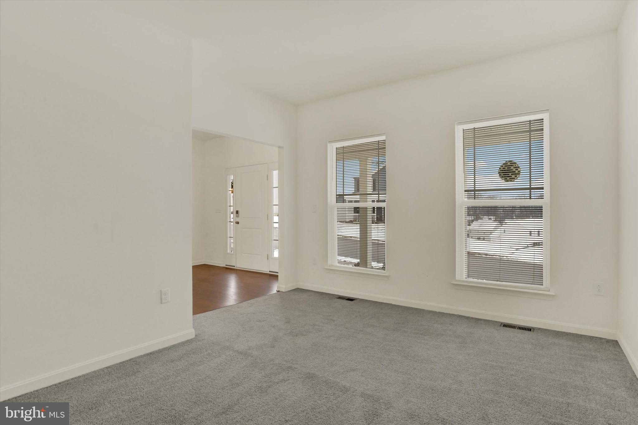 LEXINGTON ESTATES - Residential