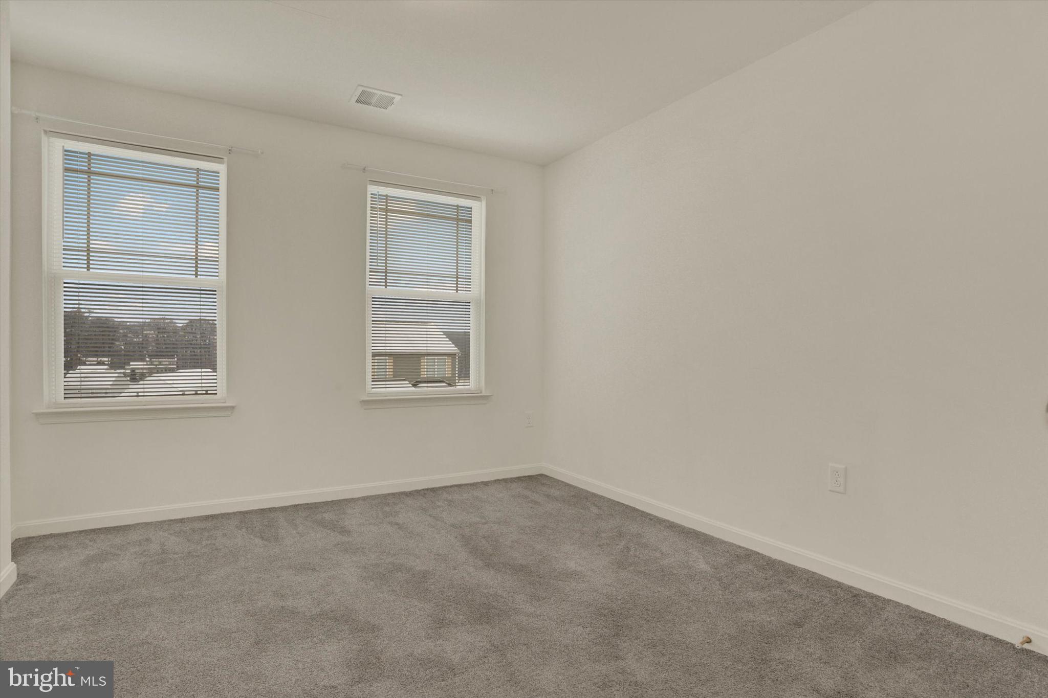 LEXINGTON ESTATES - Residential