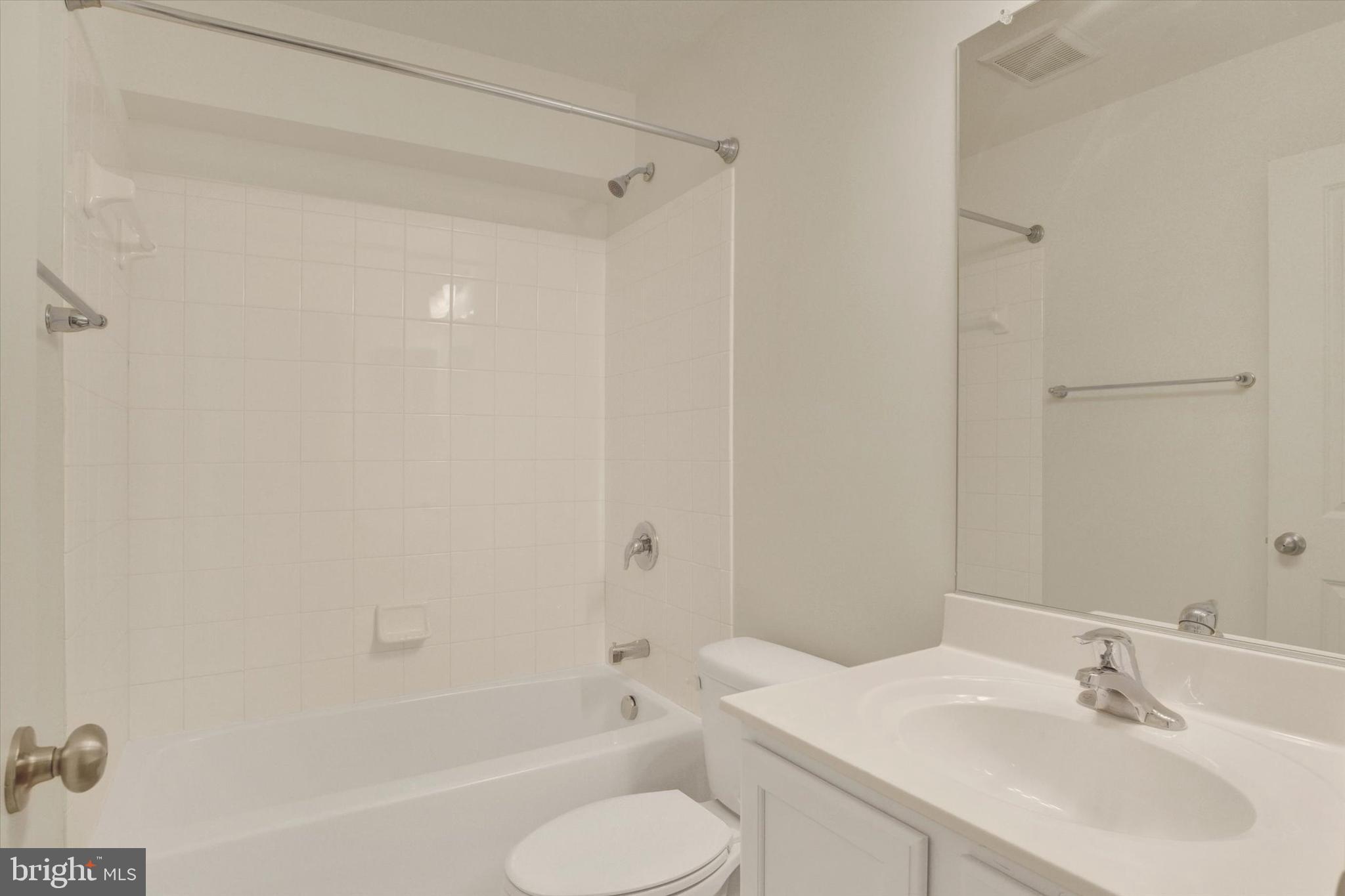 LEXINGTON ESTATES - Residential