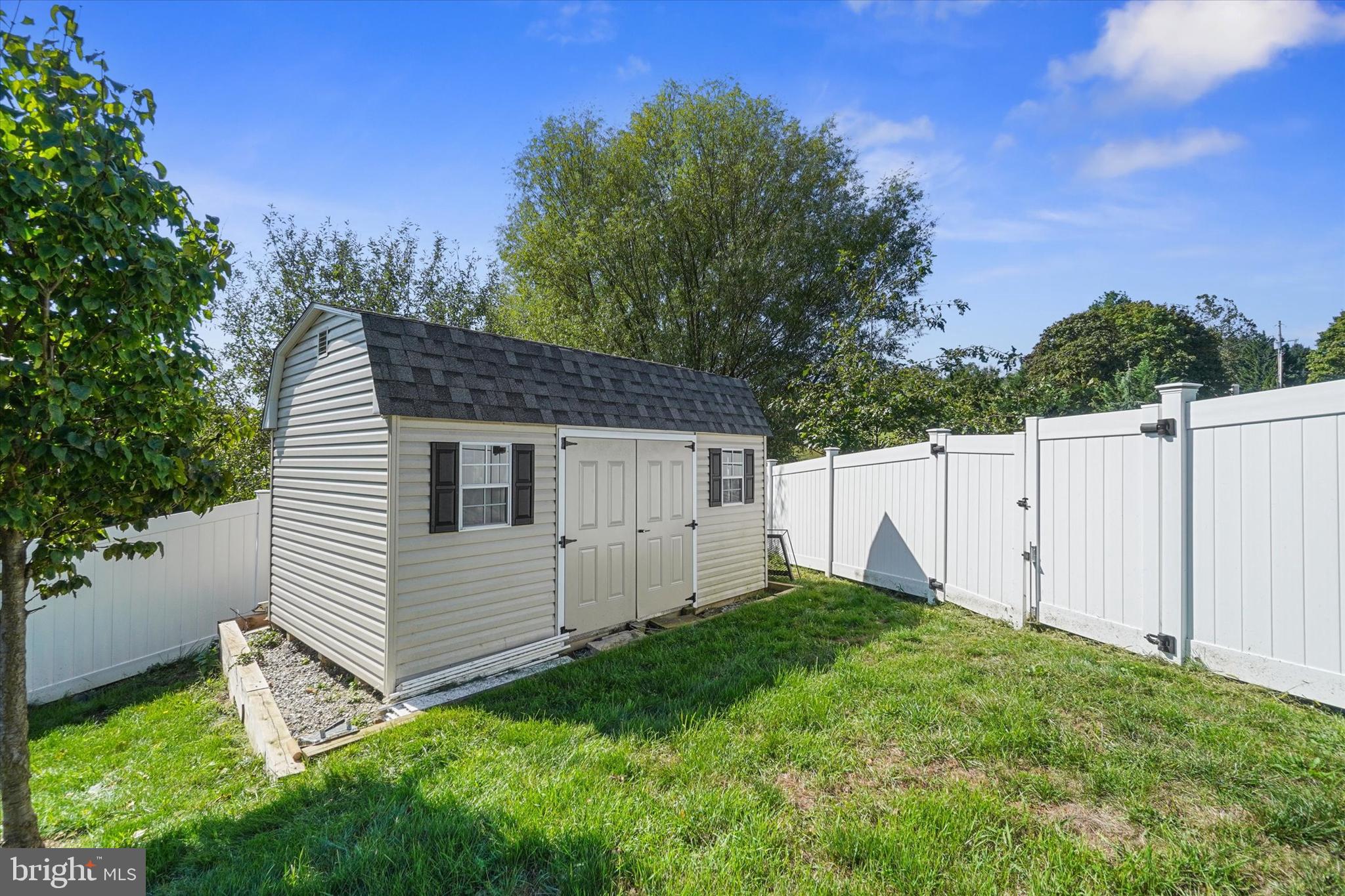 SHREWSBURY - Residential