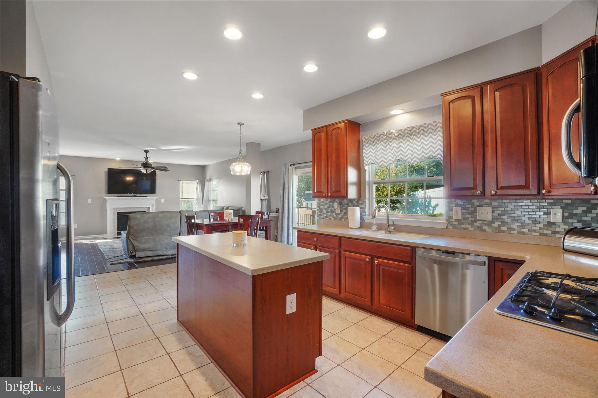 SHREWSBURY - Residential