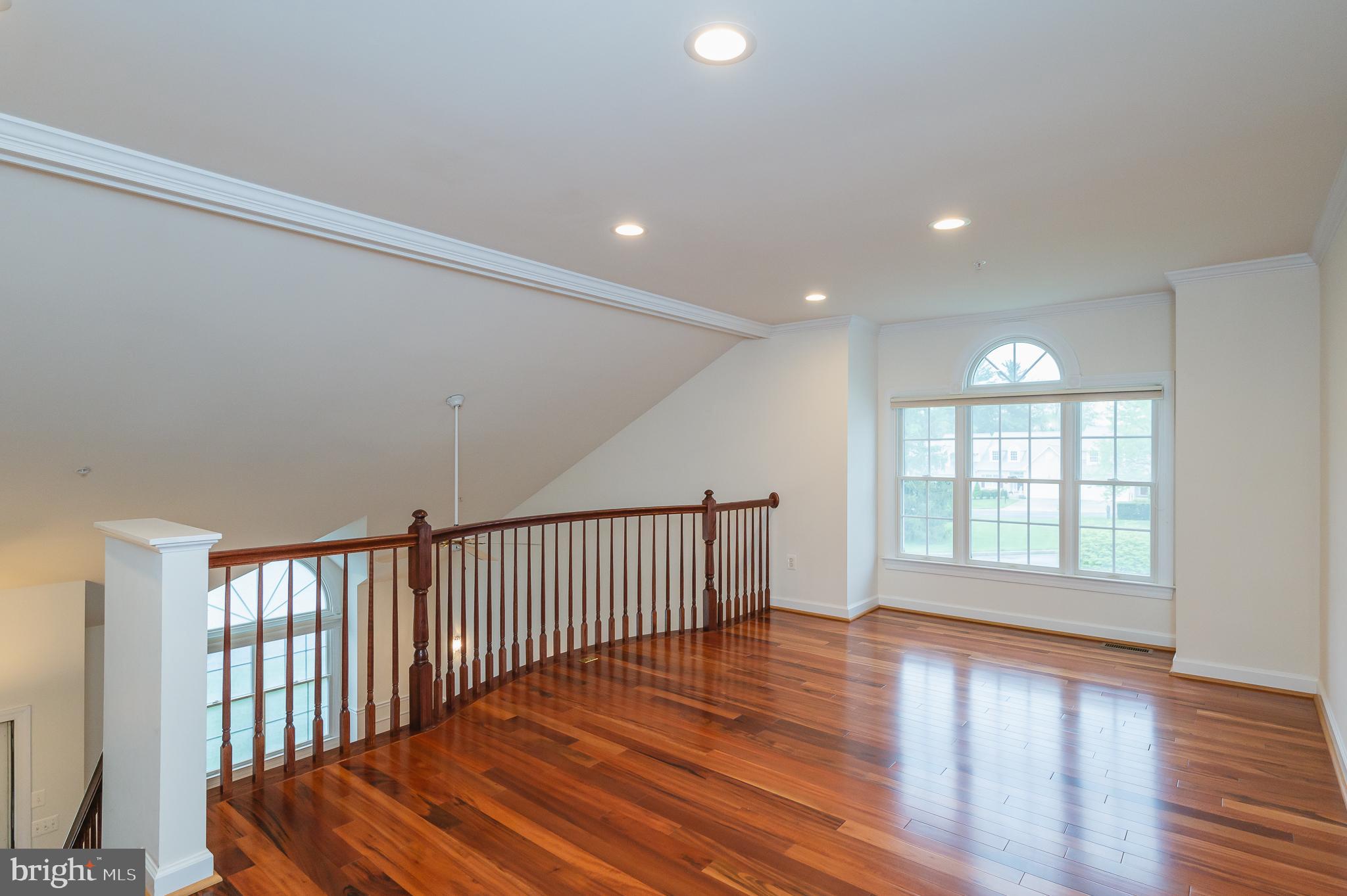 BARRINGTON - Residential Lease