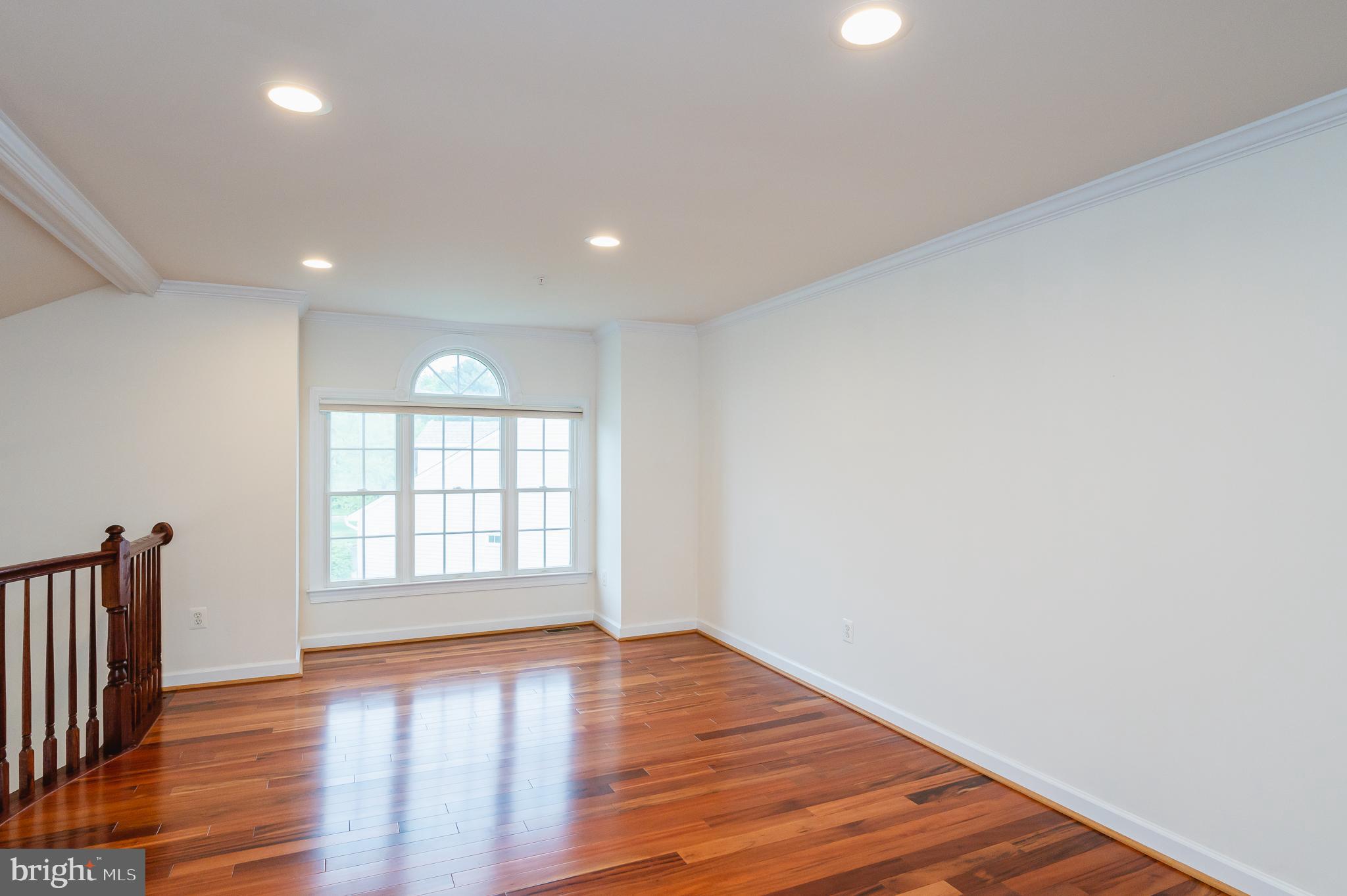 BARRINGTON - Residential Lease