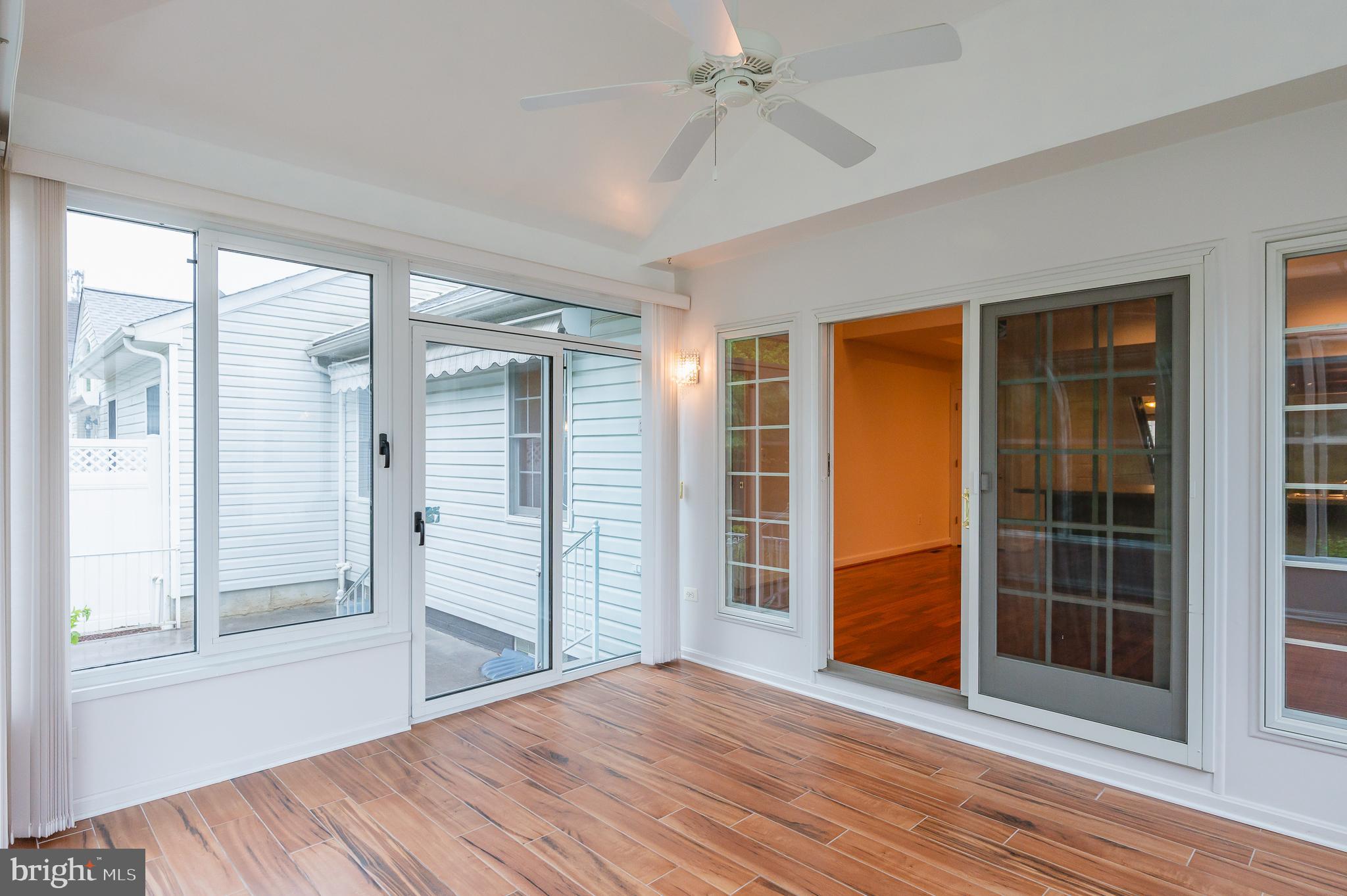 BARRINGTON - Residential Lease