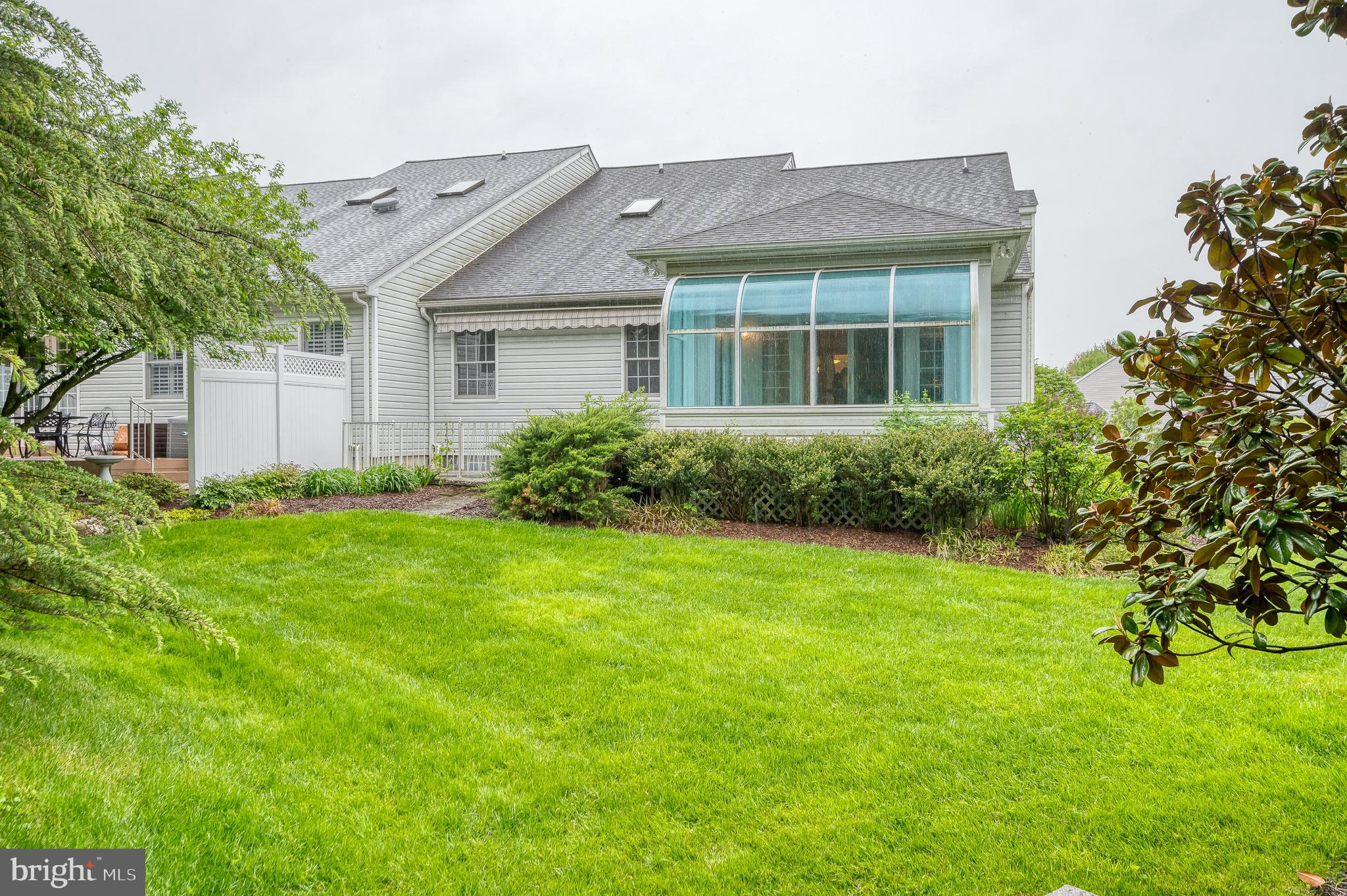 BARRINGTON - Residential Lease