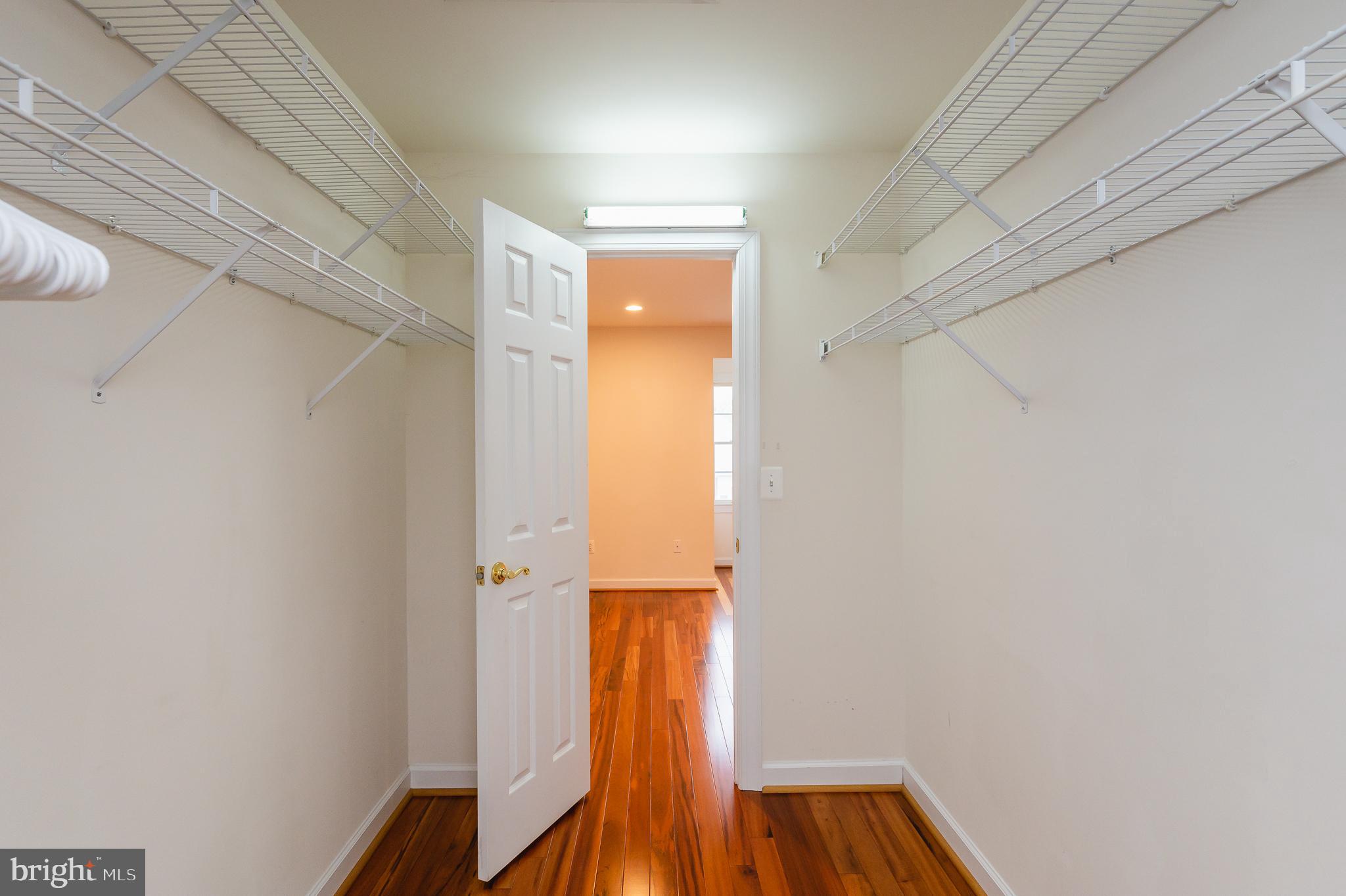 BARRINGTON - Residential Lease