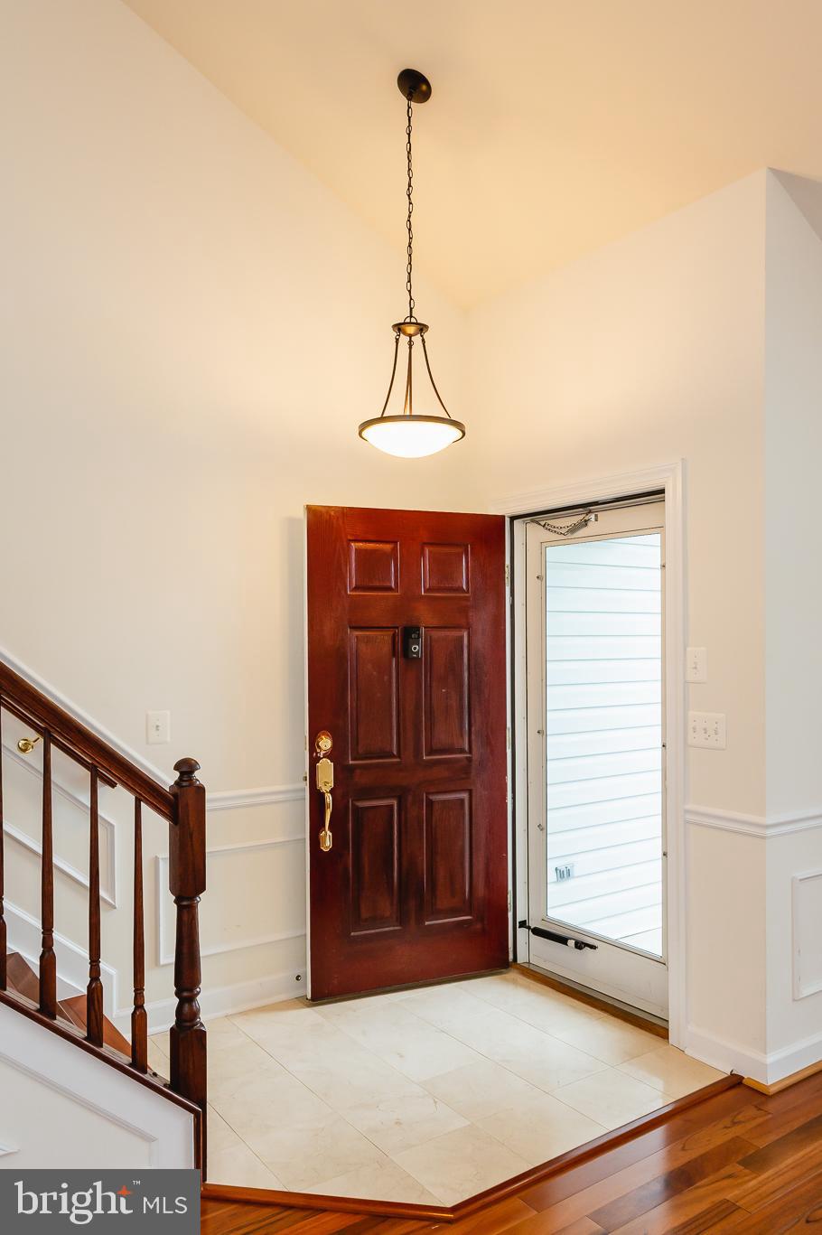 BARRINGTON - Residential Lease