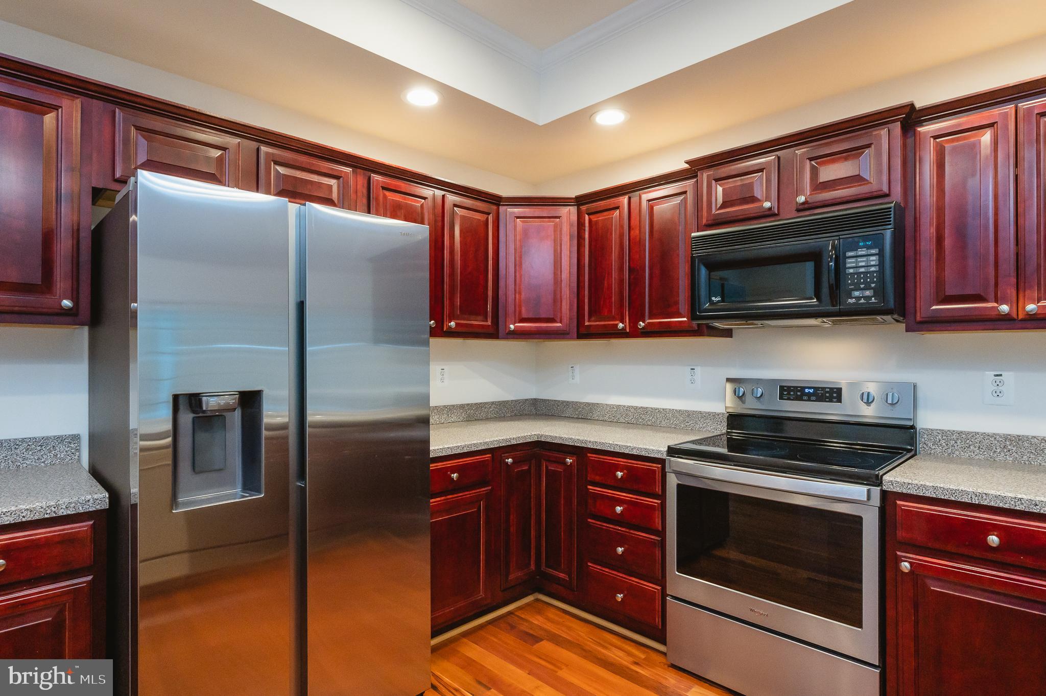 BARRINGTON - Residential Lease