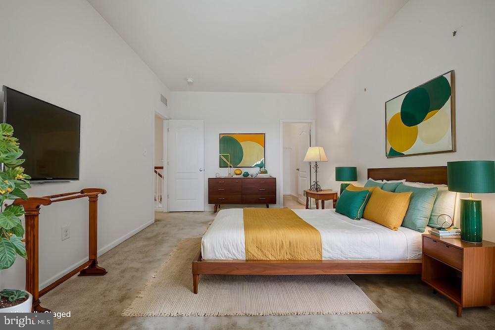 VILLAGE OF BAYBERRY - Residential