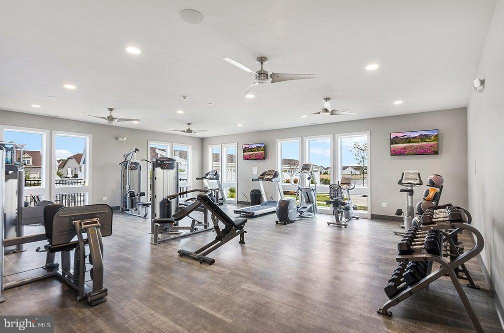 VILLAGE OF BAYBERRY - Residential