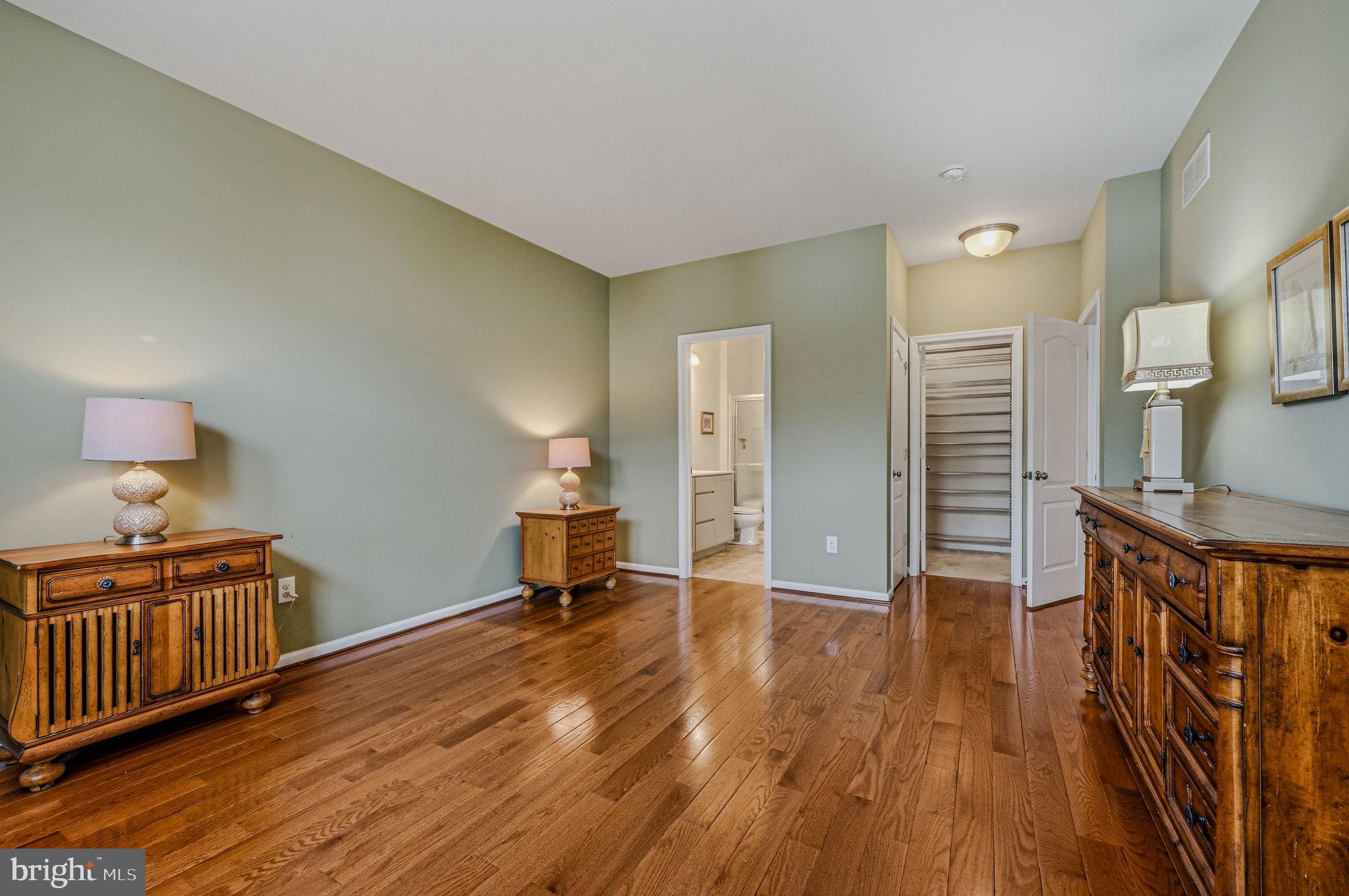 VILLAGE OF BAYBERRY - Residential