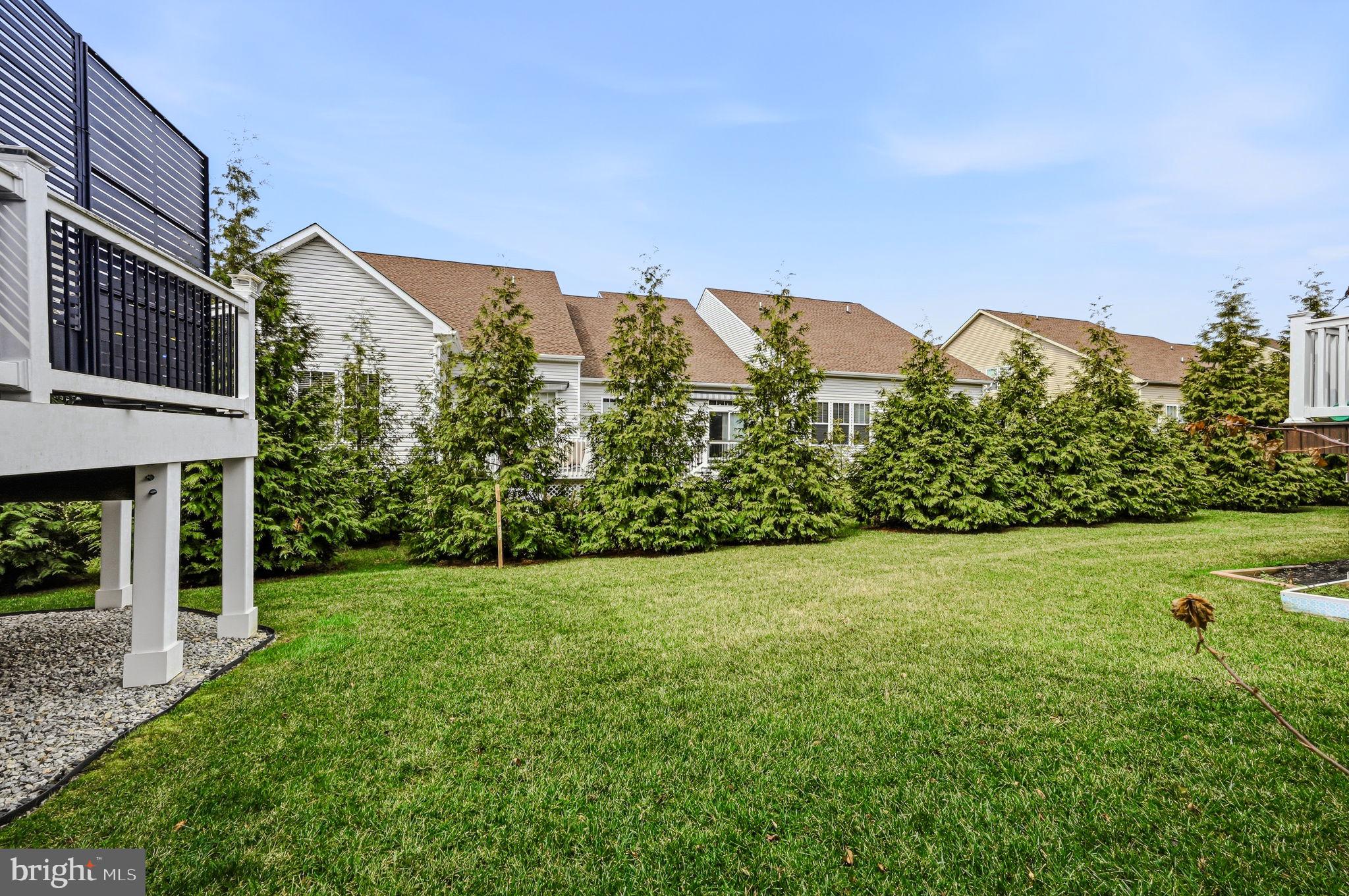 VILLAGE OF BAYBERRY - Residential