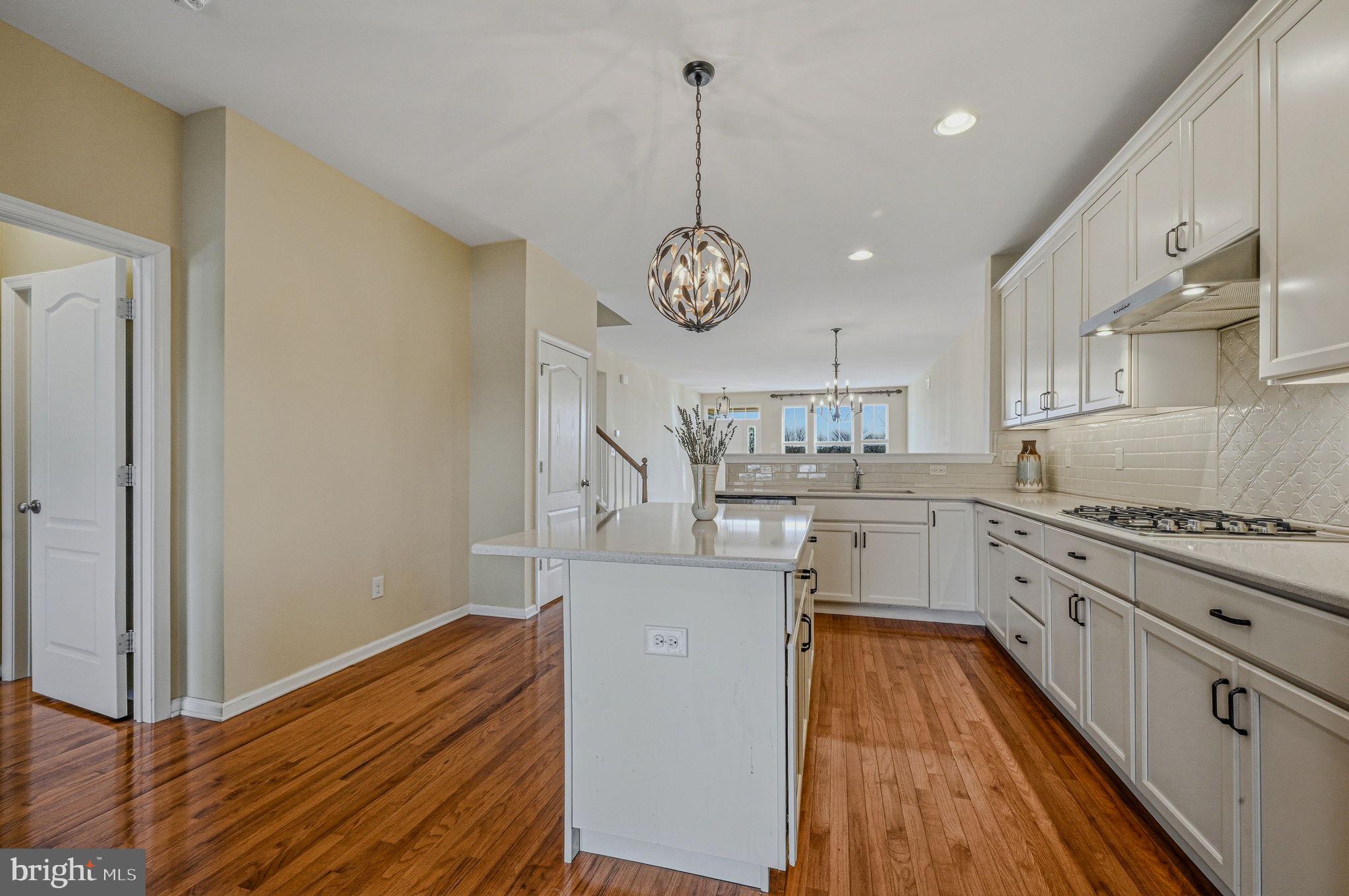 VILLAGE OF BAYBERRY - Residential