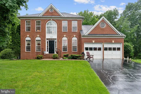 46819 Gunflint Way, Sterling, VA MLS: VALO2096472
