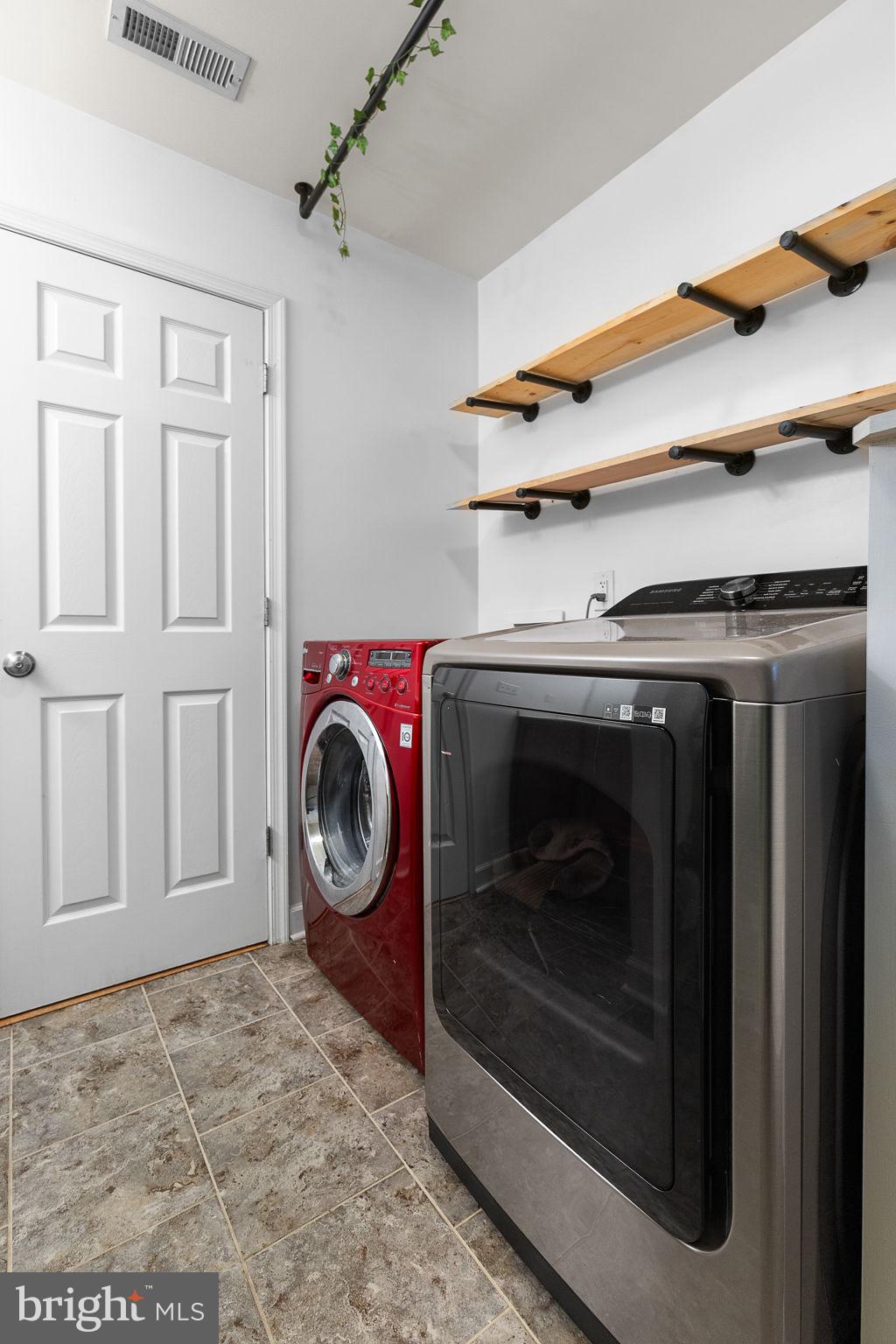 STONEMILL - Residential