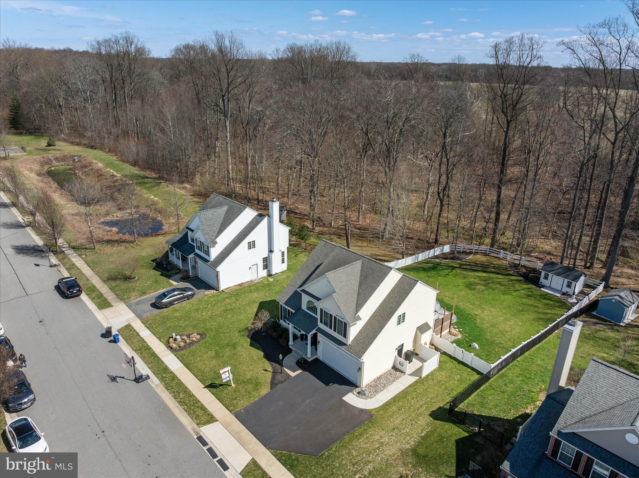 NORTH BROOK - Residential