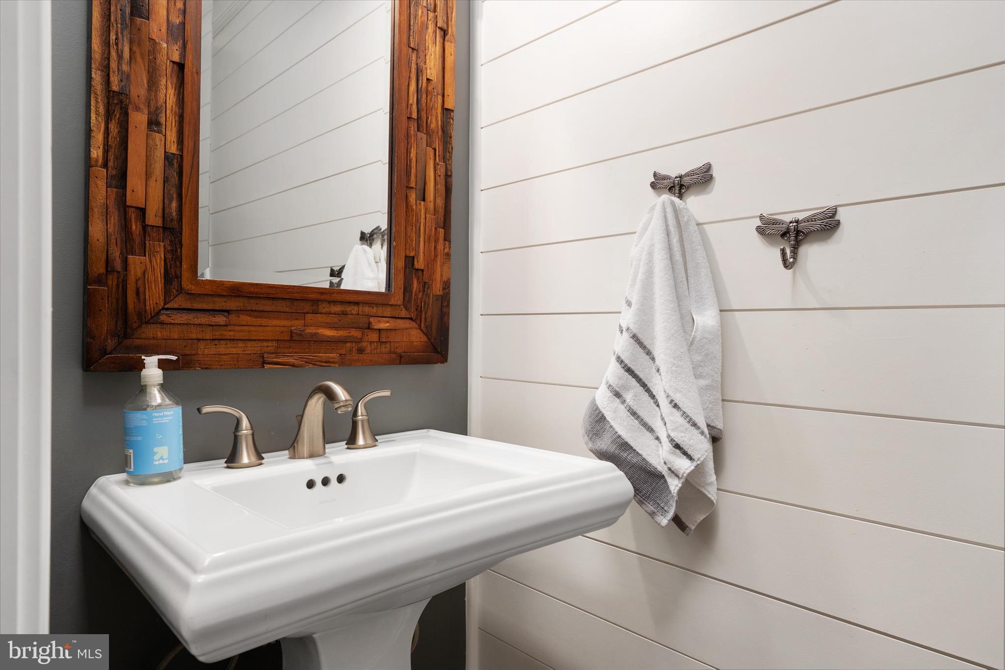 NORTH BROOK - Residential