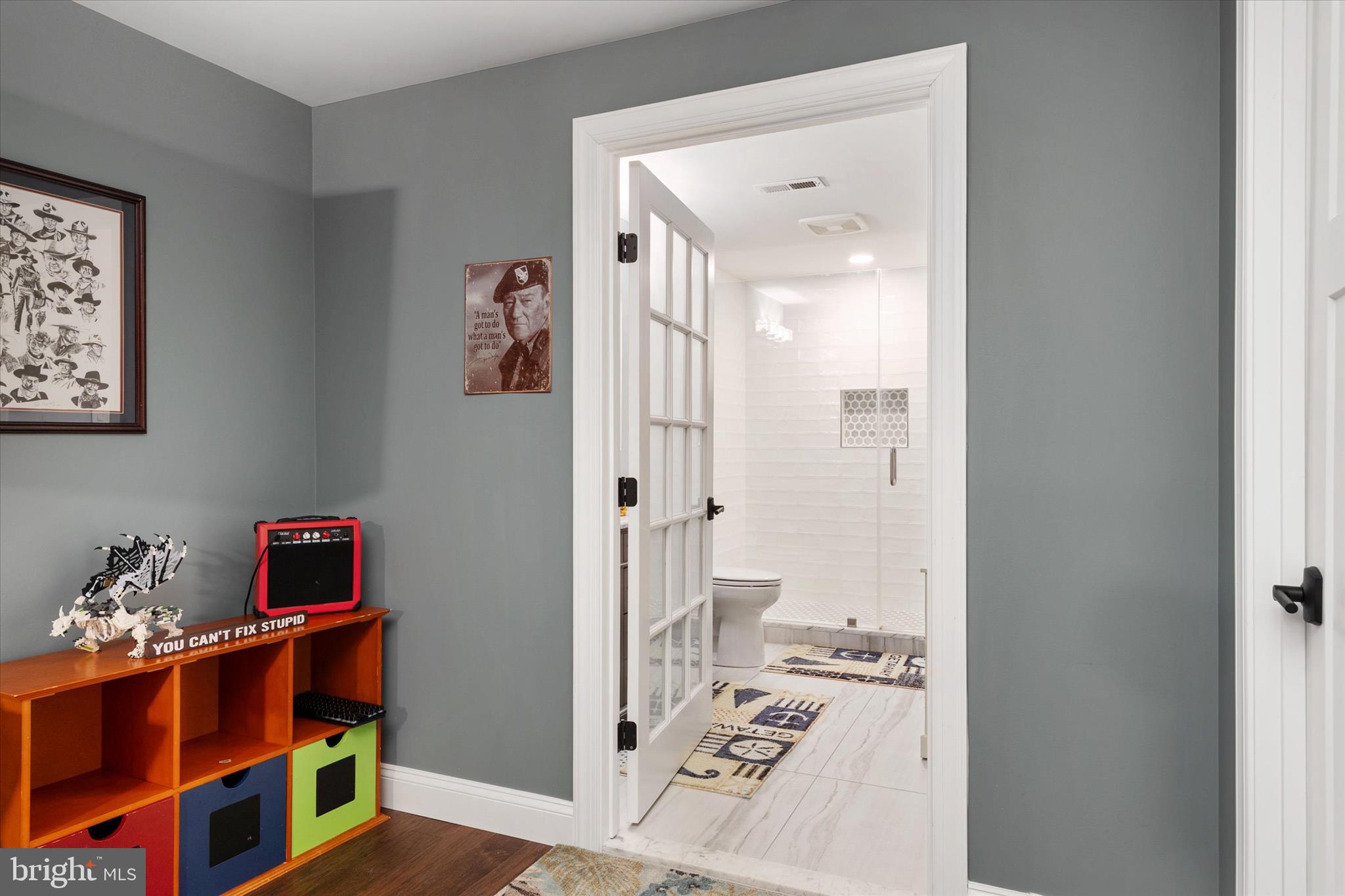 NORTH BROOK - Residential